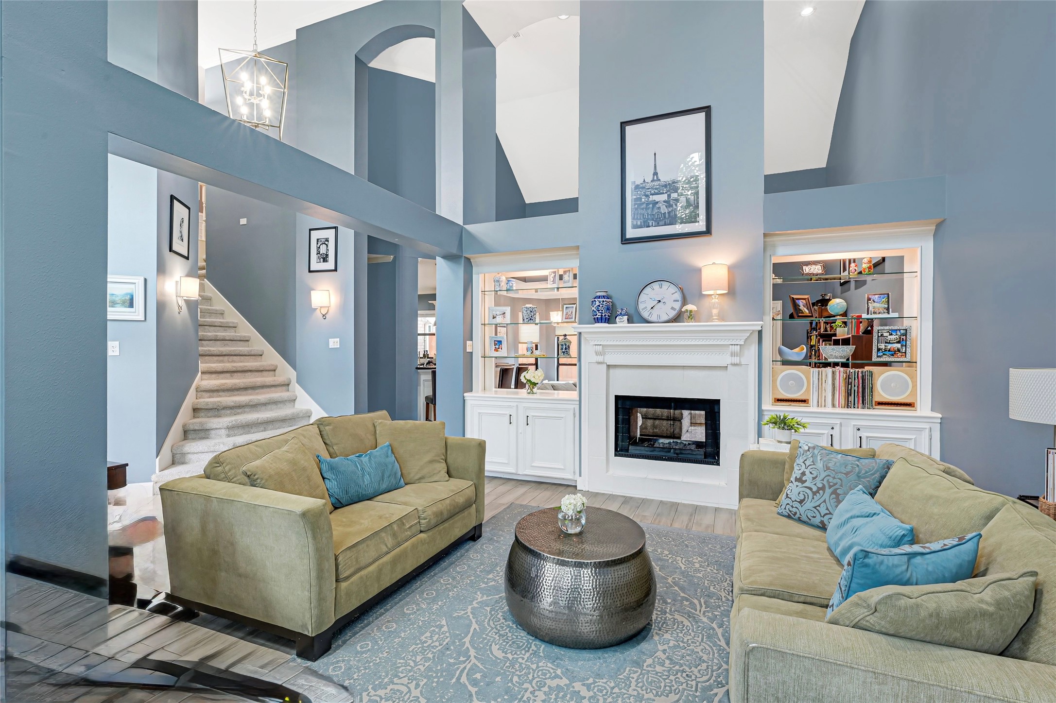 1211 Ridgewood Place