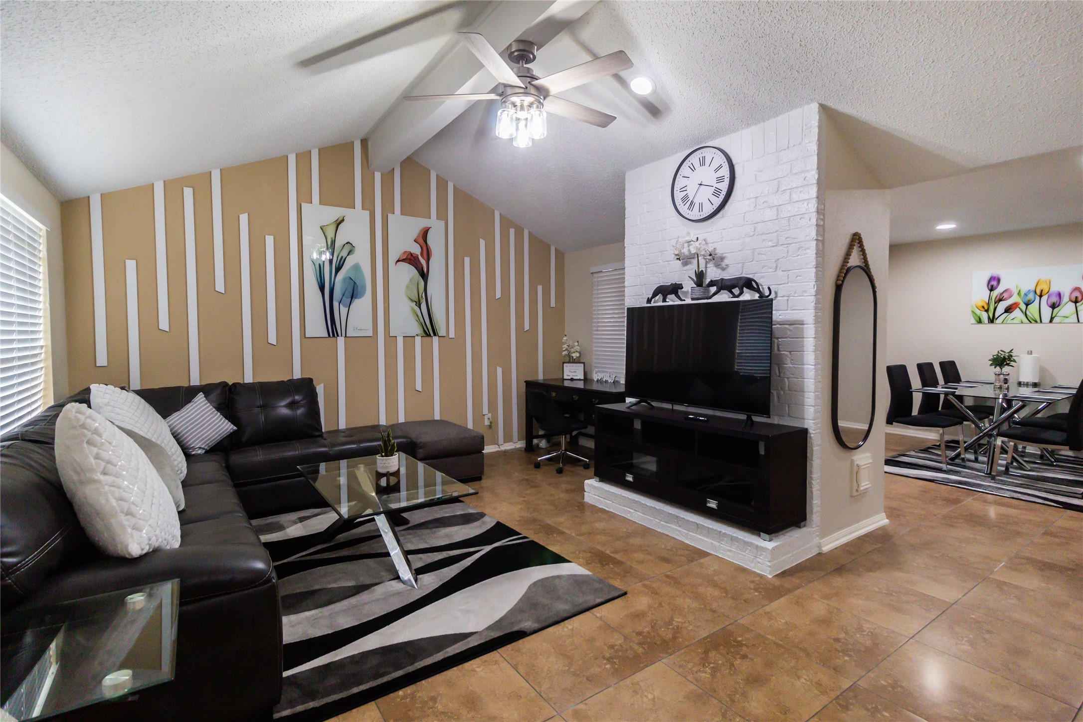 2922 Shadow Trail Drive