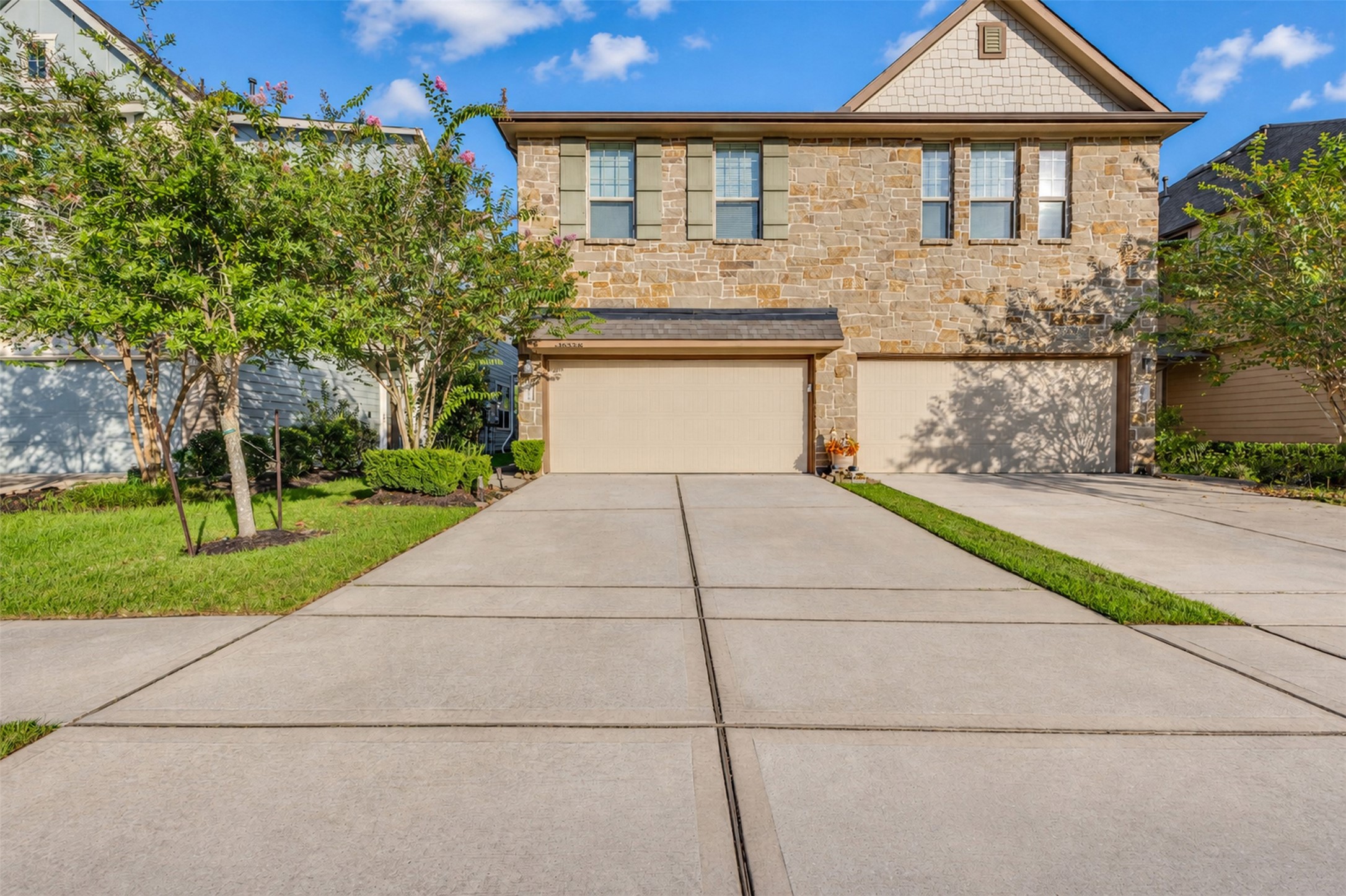 18426 Jasmine Garden Place