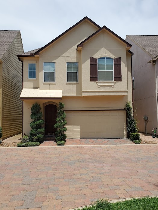 11014 Sherwood Ridge Drive