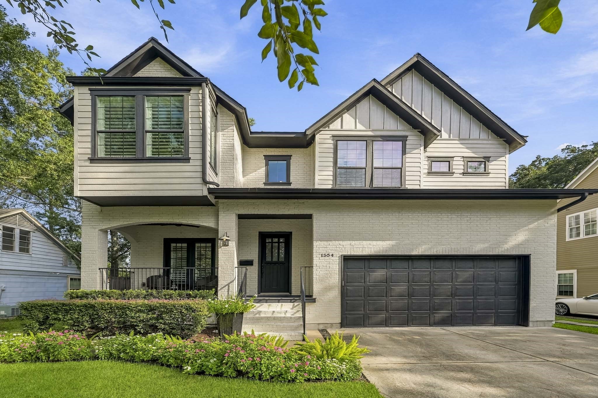 1554 Sue Barnett Drive