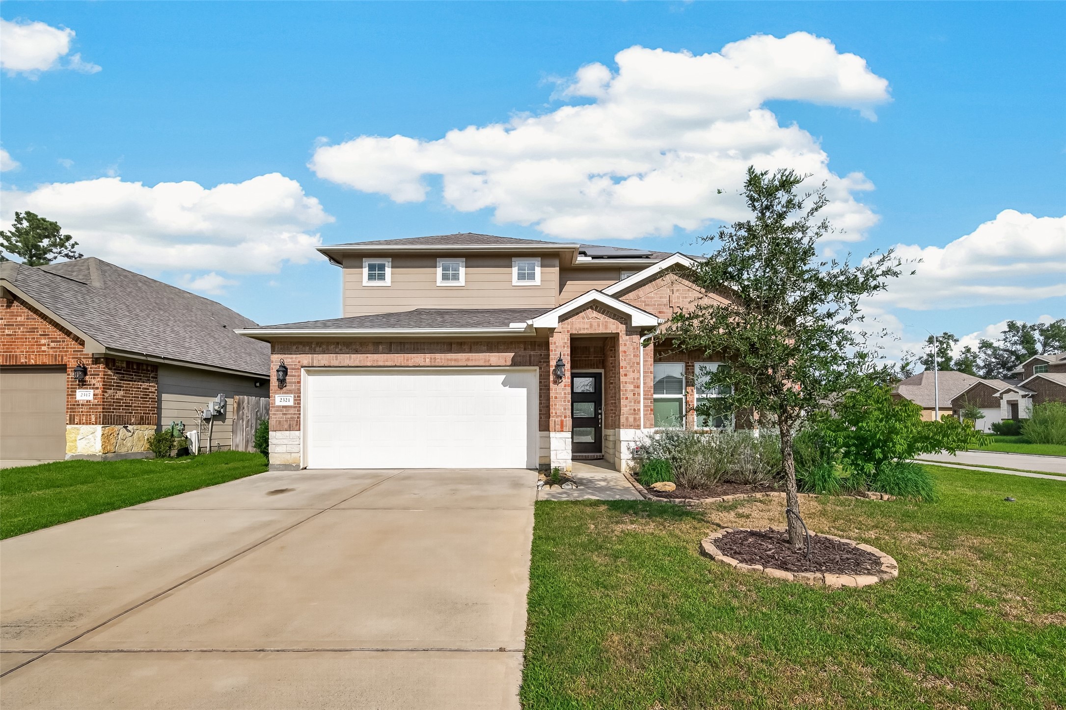 2321 W Winding Pines Drive