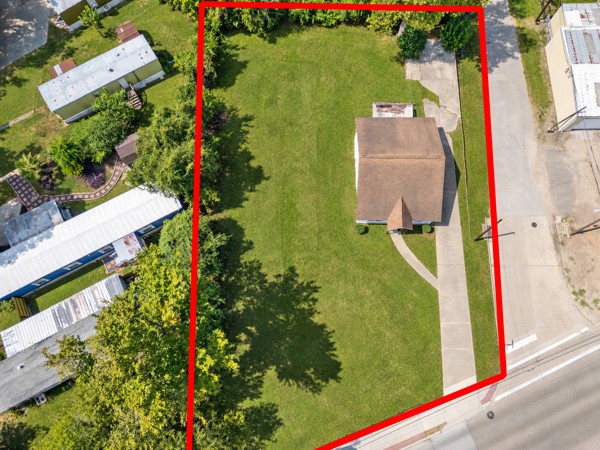 Listing photo 1