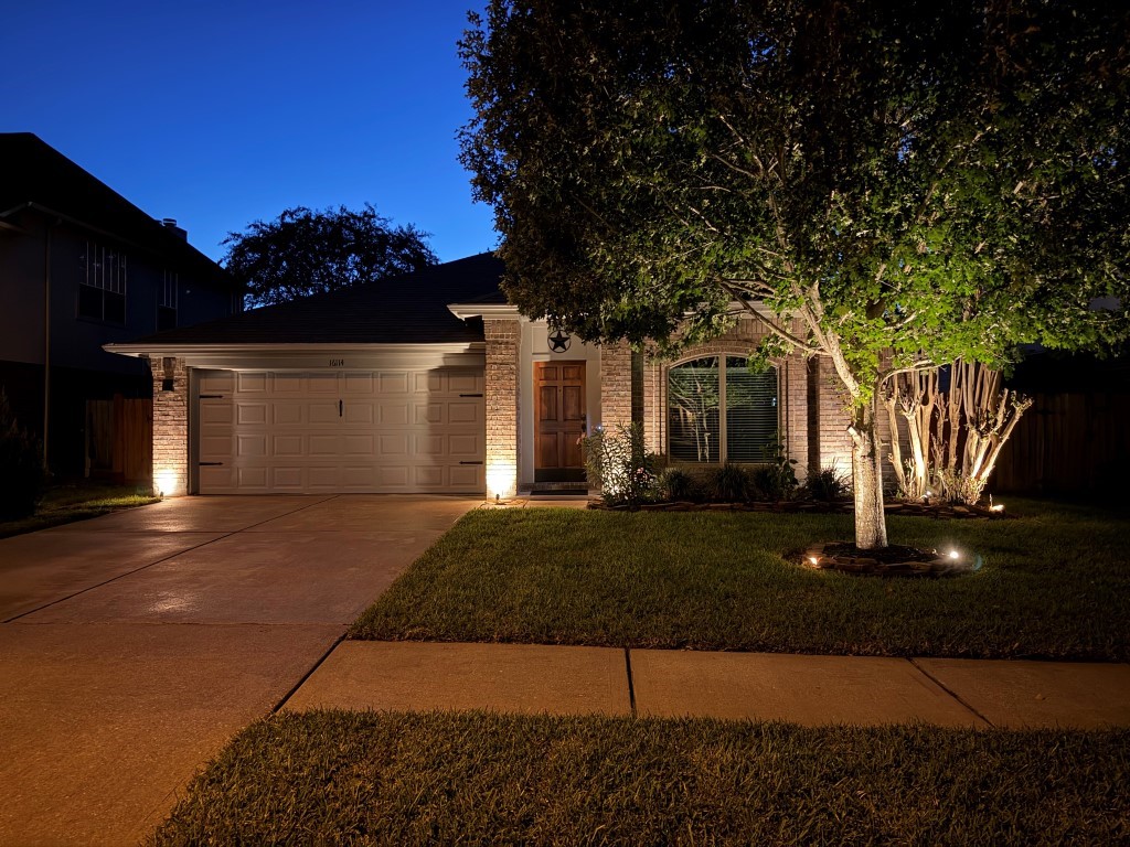 16114 N Lakestone Drive