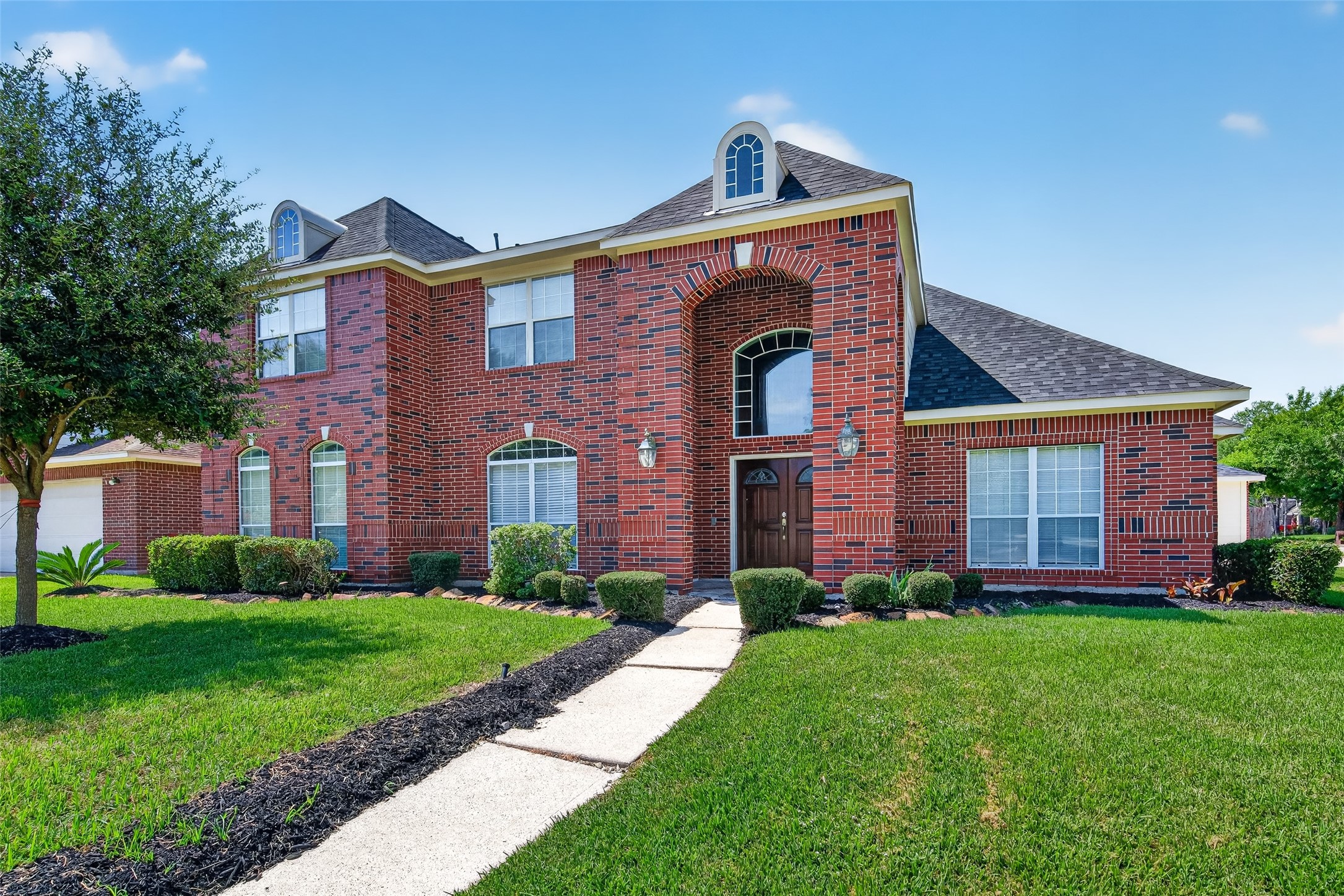 4521 Park Bend Drive