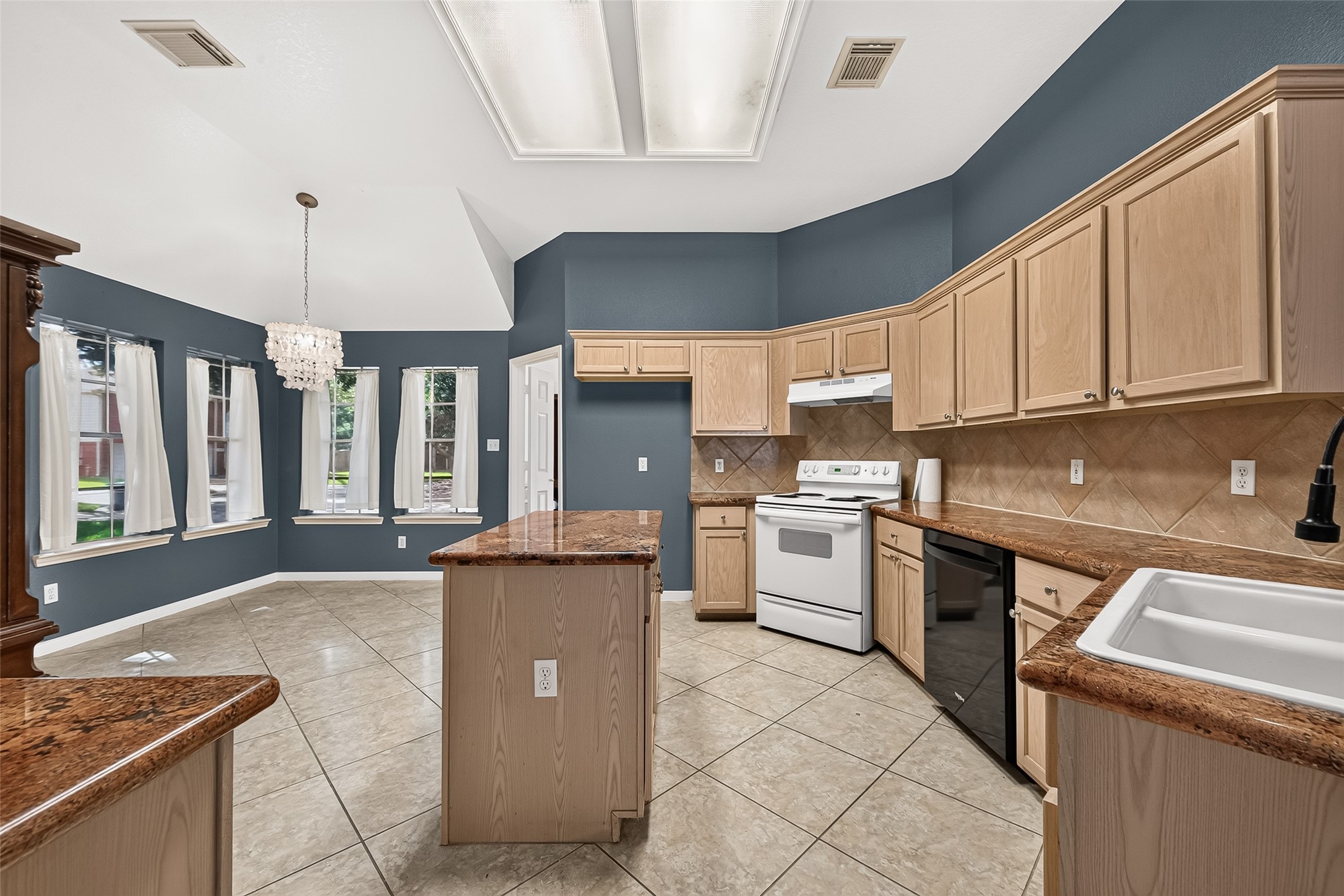 12007 Viola Court