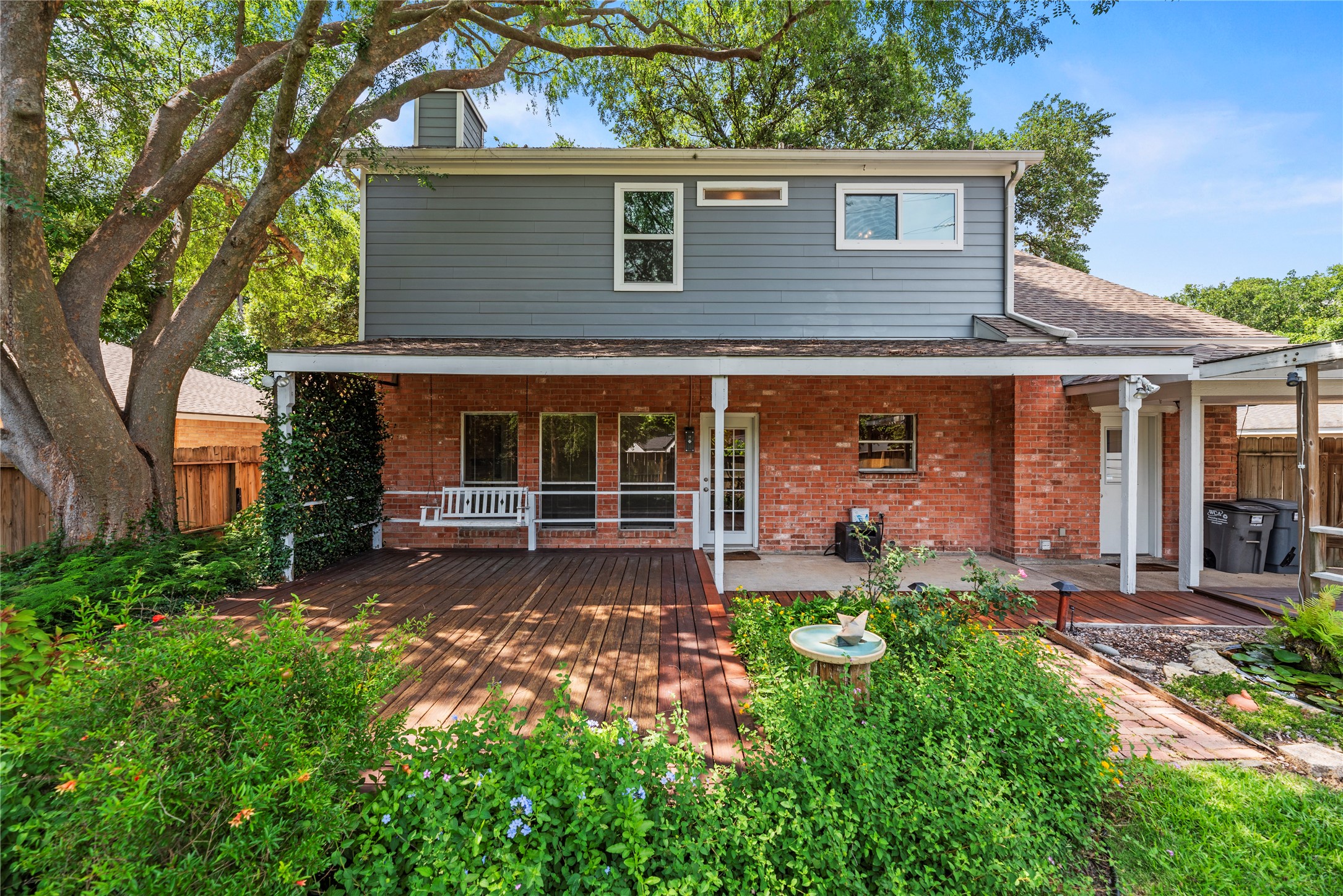 Listing photo 4