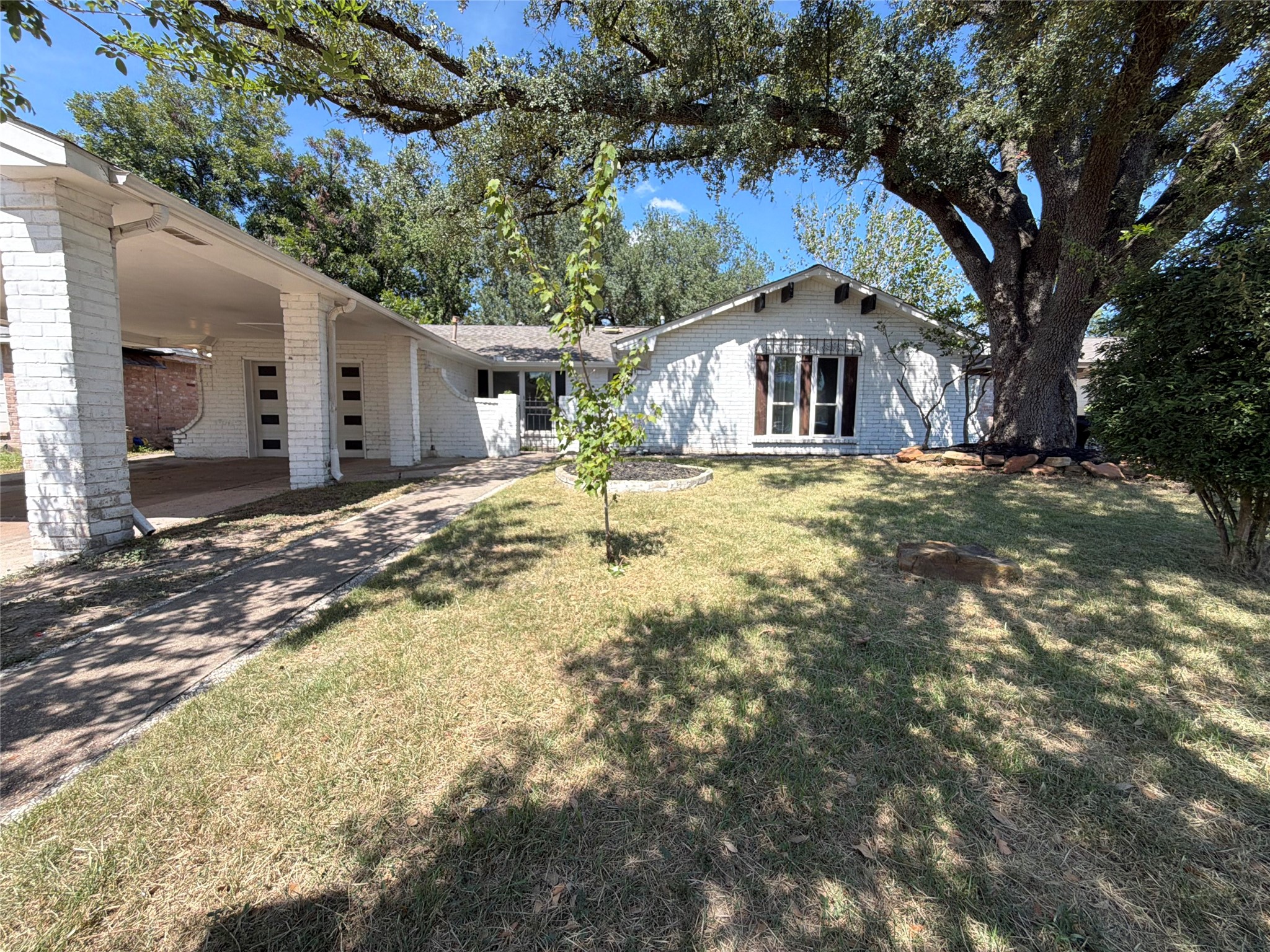 1114 Forestburg Drive
