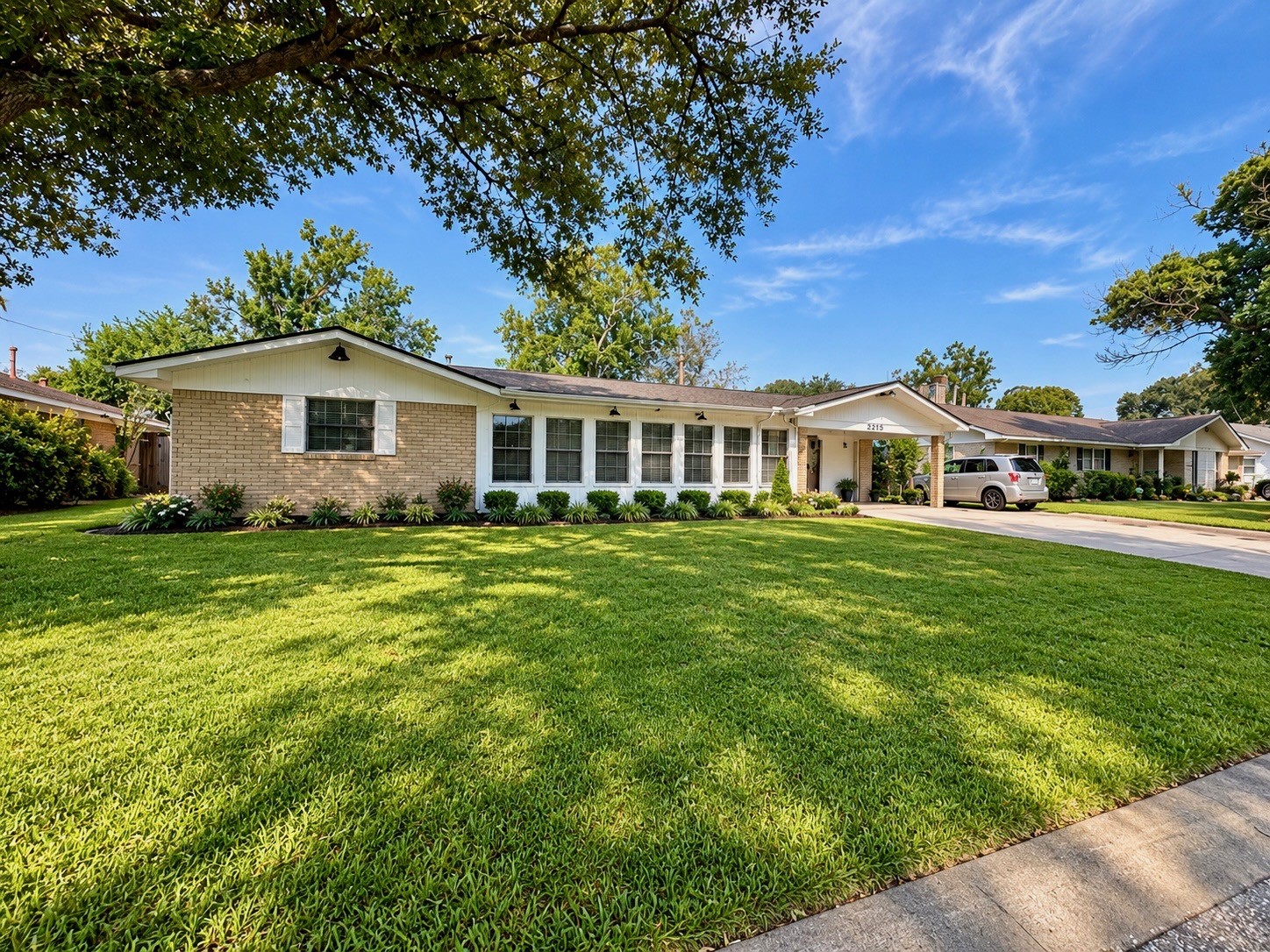 2202 French Place