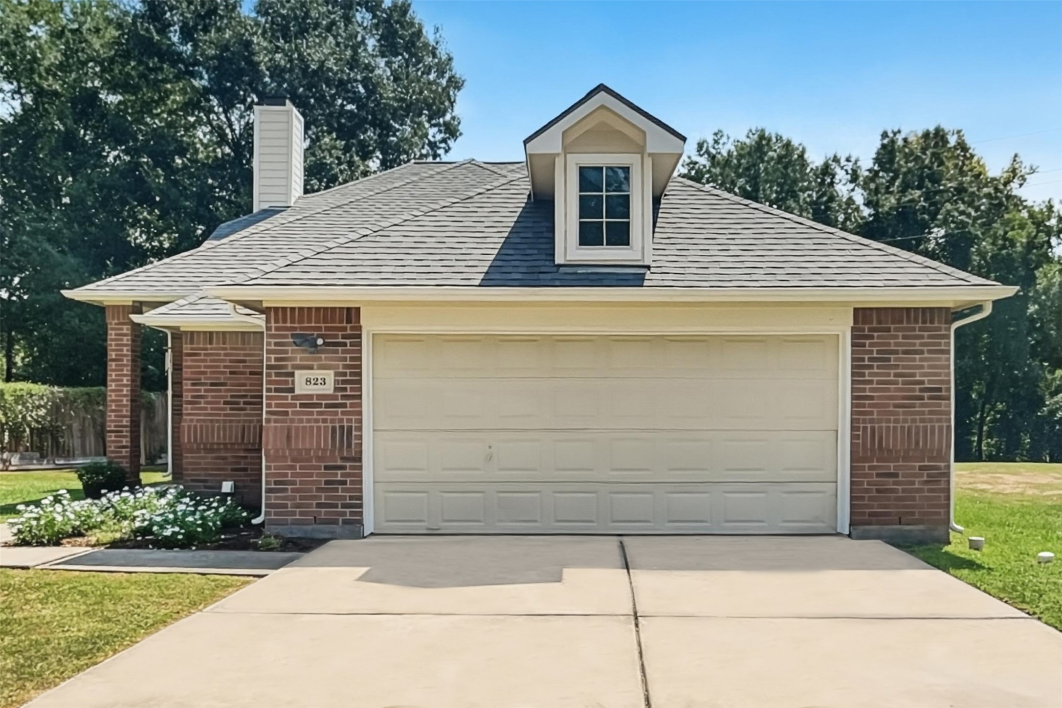 823 Windlass Way