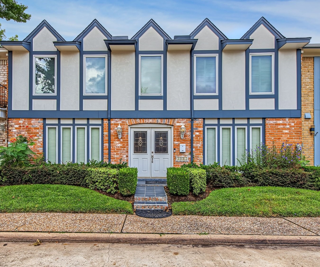 3013 Teague