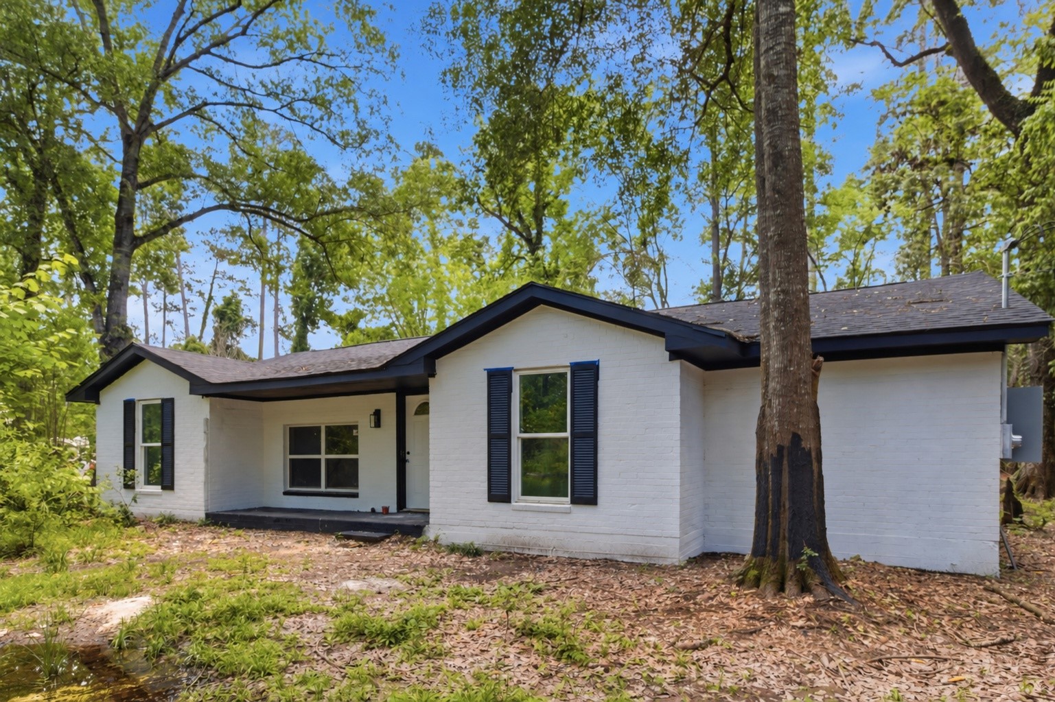 1910 Riverwood Trail