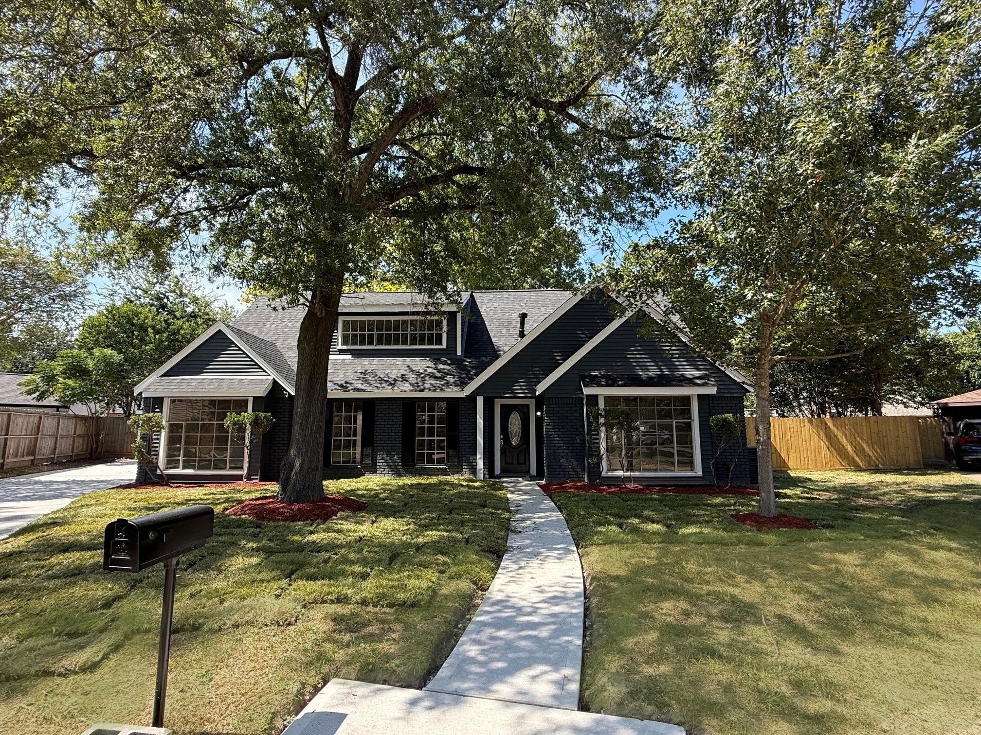 9814 Foxrun Court