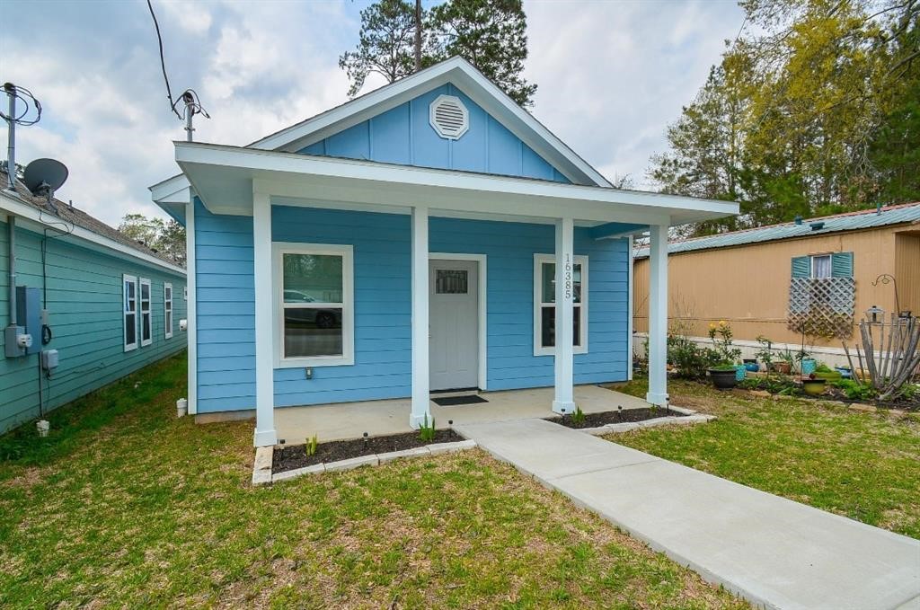 16385 Eastchase