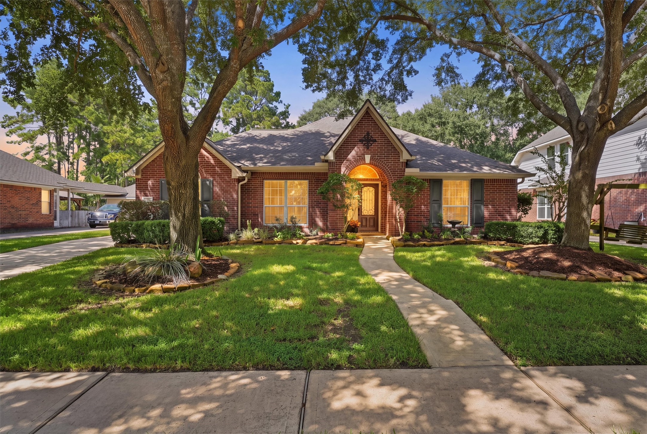 22962 Cayman Estate