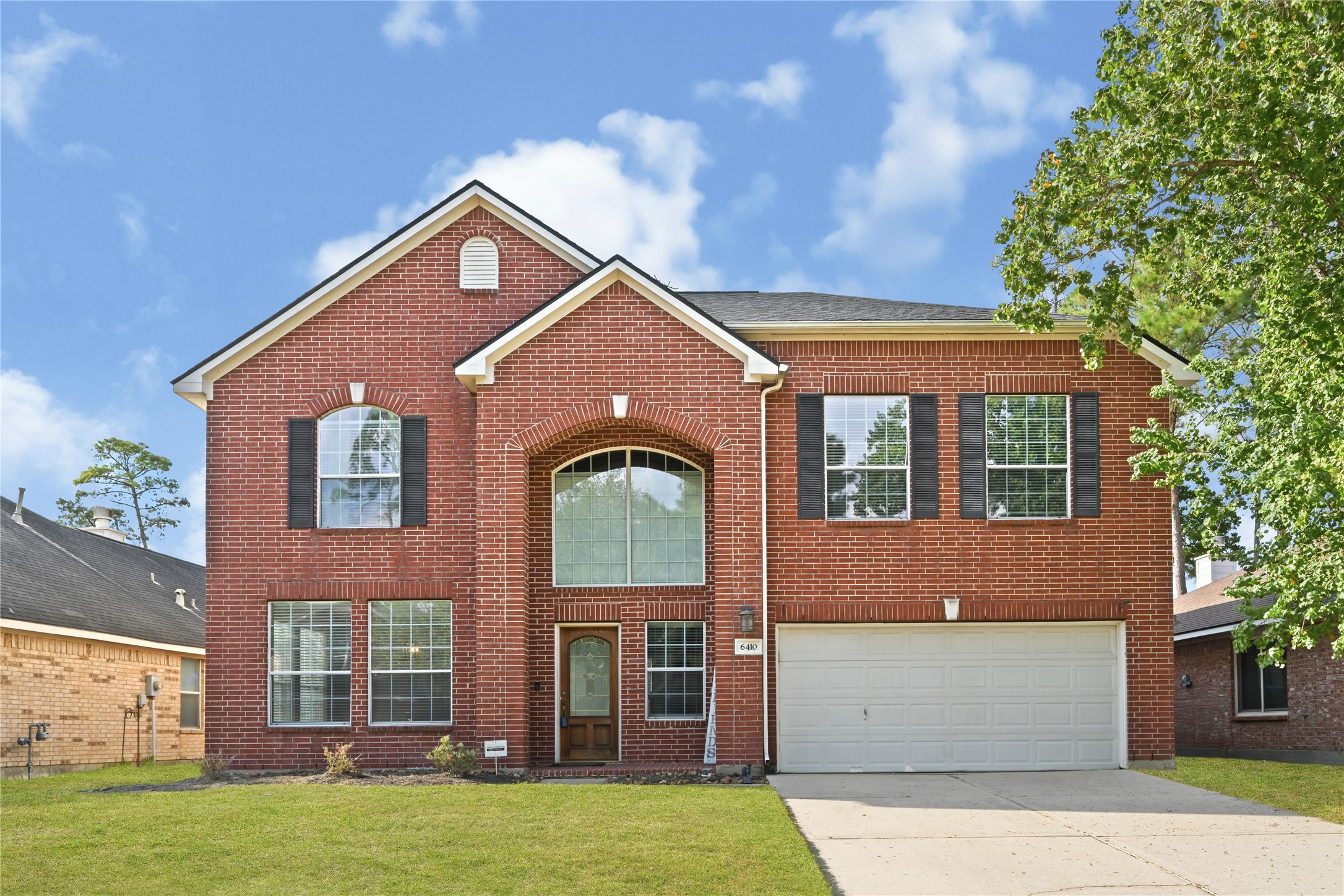 6410 Sparrows Glen Lane