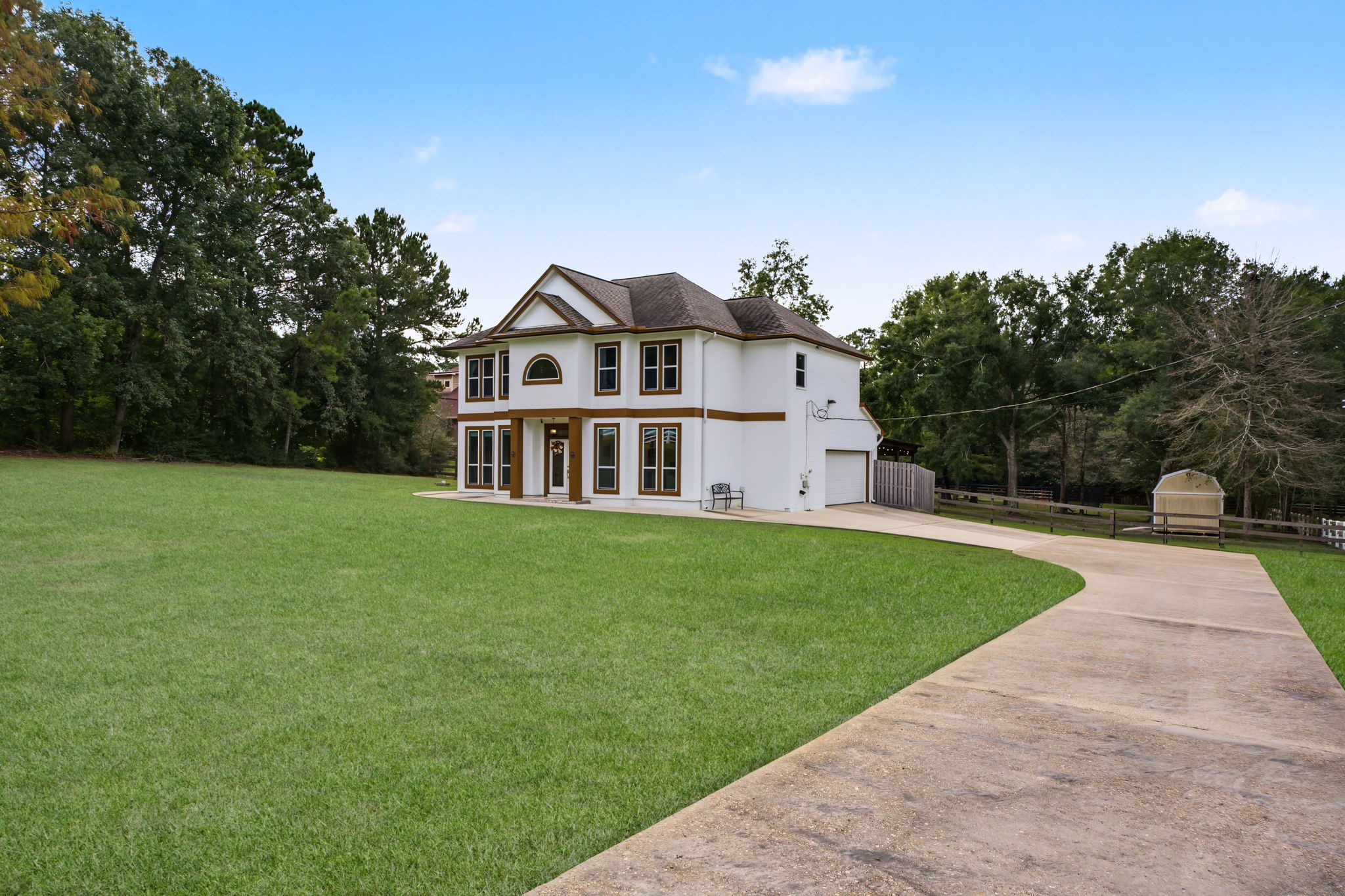 Listing photo 4