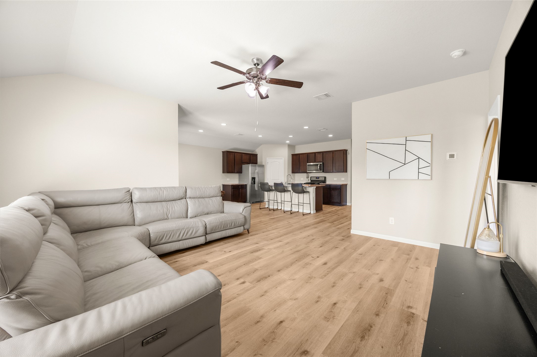 22923 Petrizzi Lane