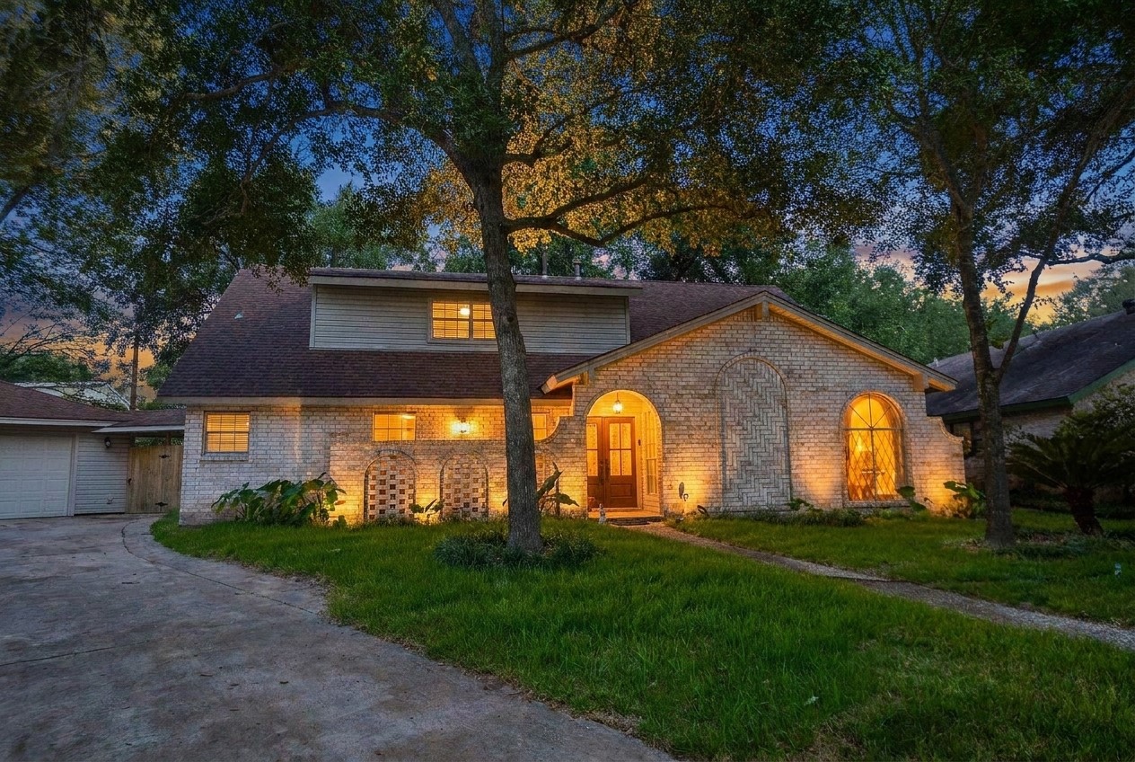3018 Apple Valley Lane