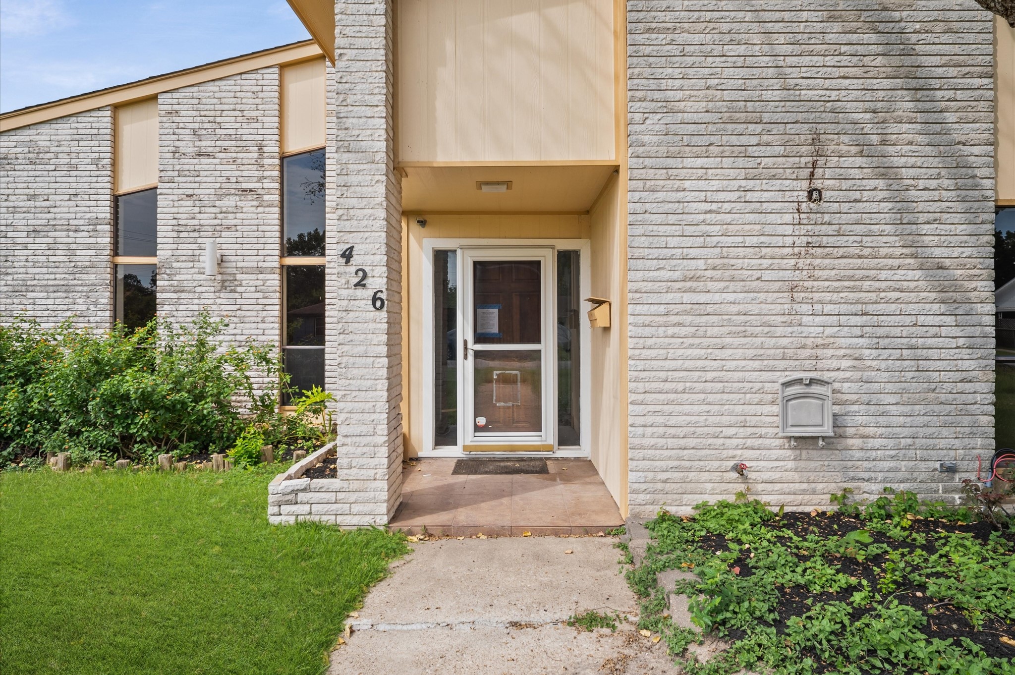 Listing photo 4