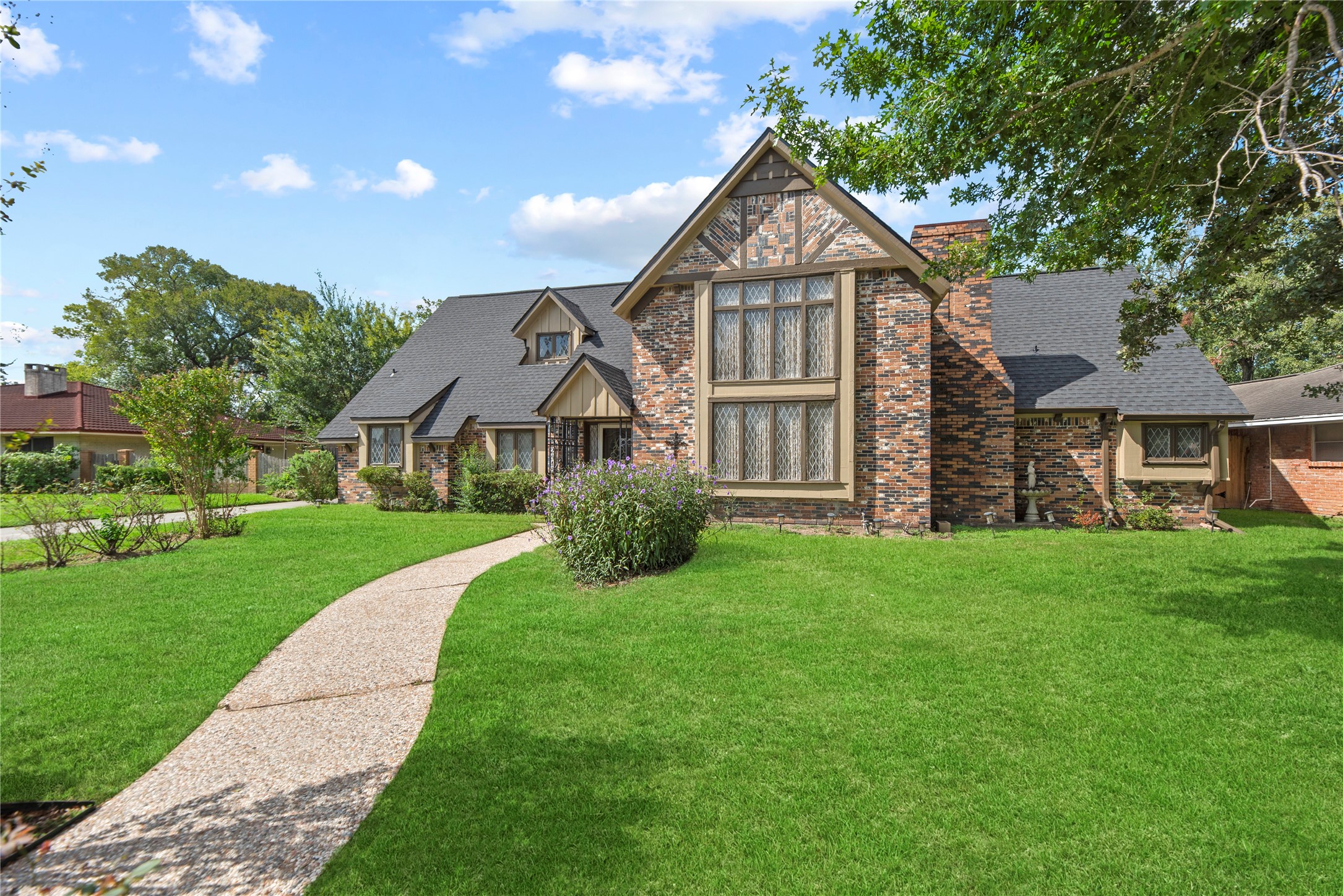 2414 Sieber Drive