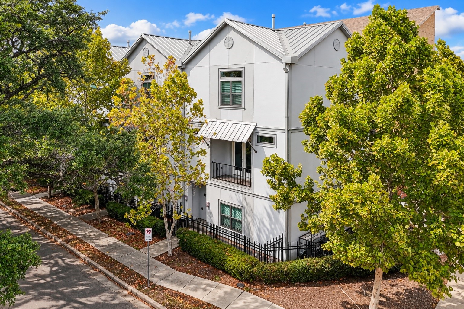 3351 Kilgore Street