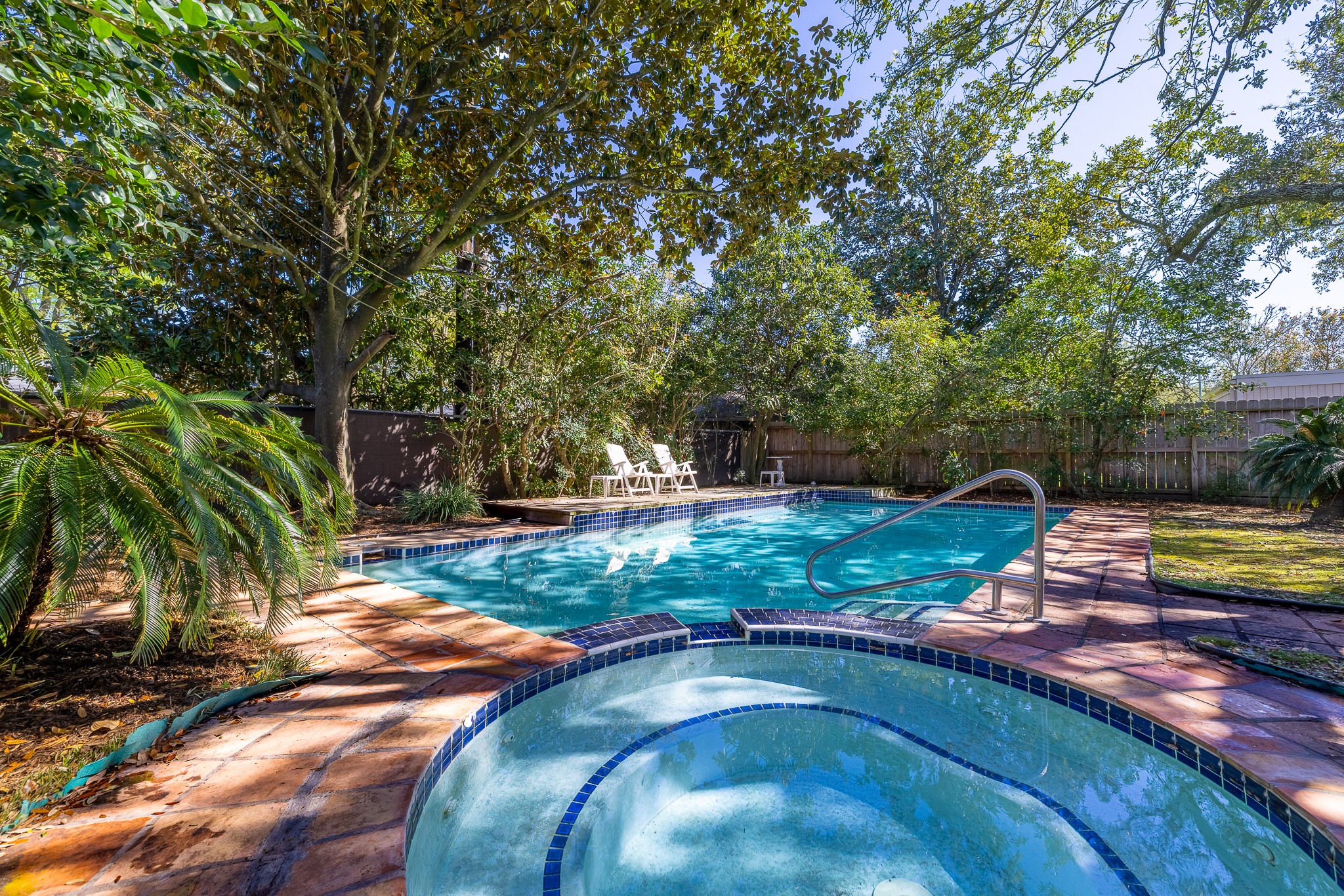 5238 Loch Lomond Drive