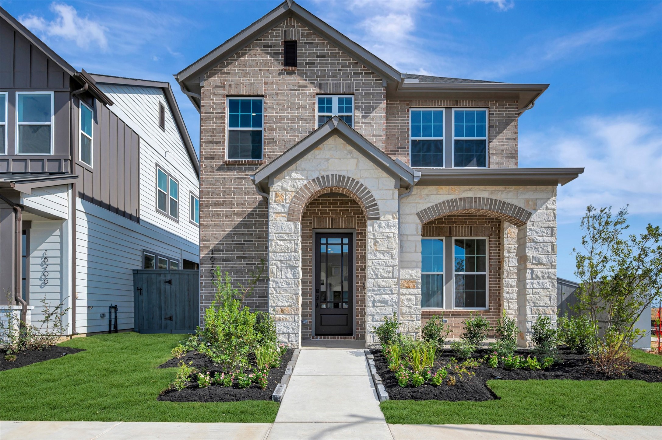 16702 Vibrant Avenue