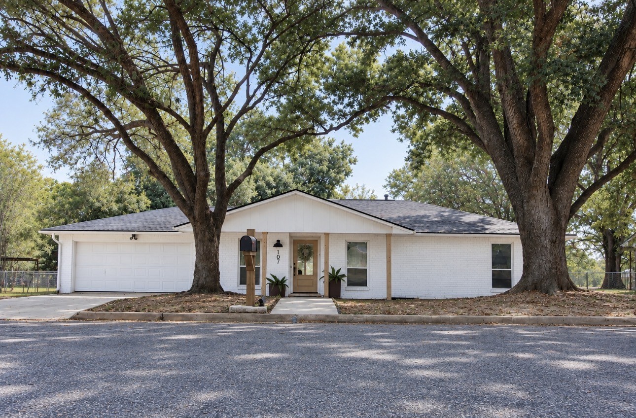 107 Machemehl Drive