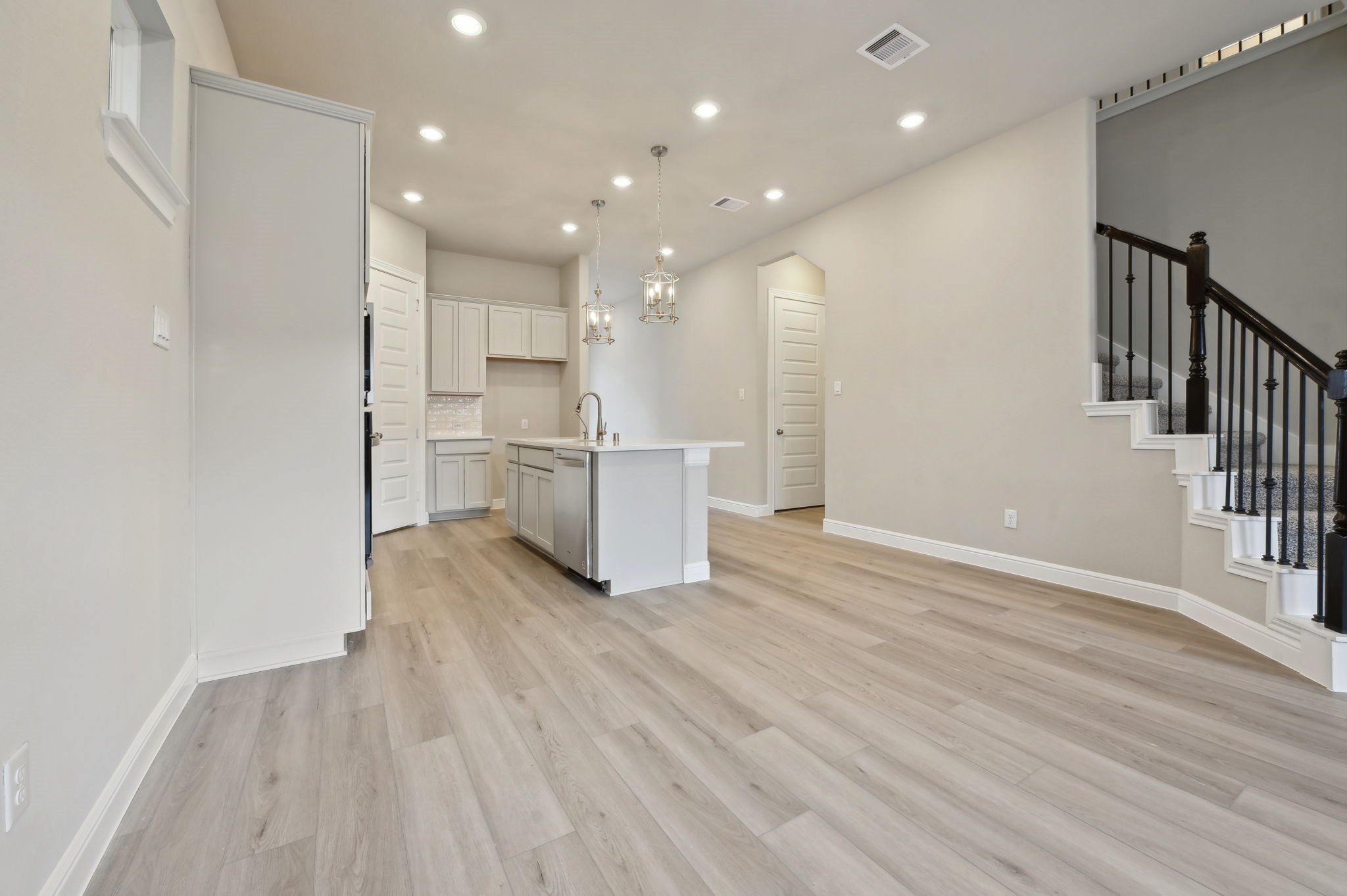 22659 Rice Flower Way