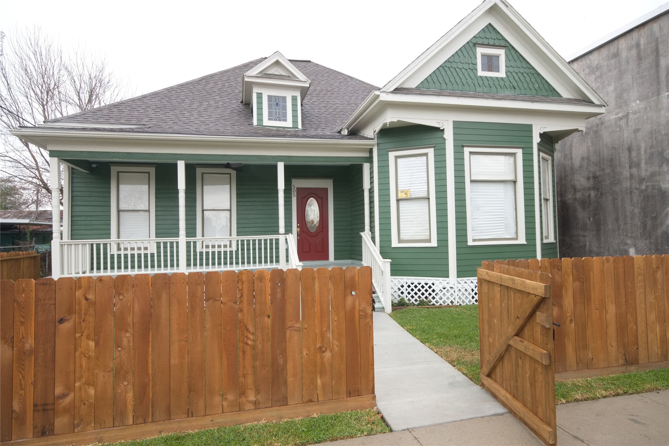 505 Winnie Street