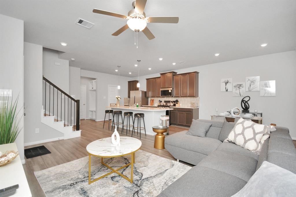 1524 Parkland Oak Drive