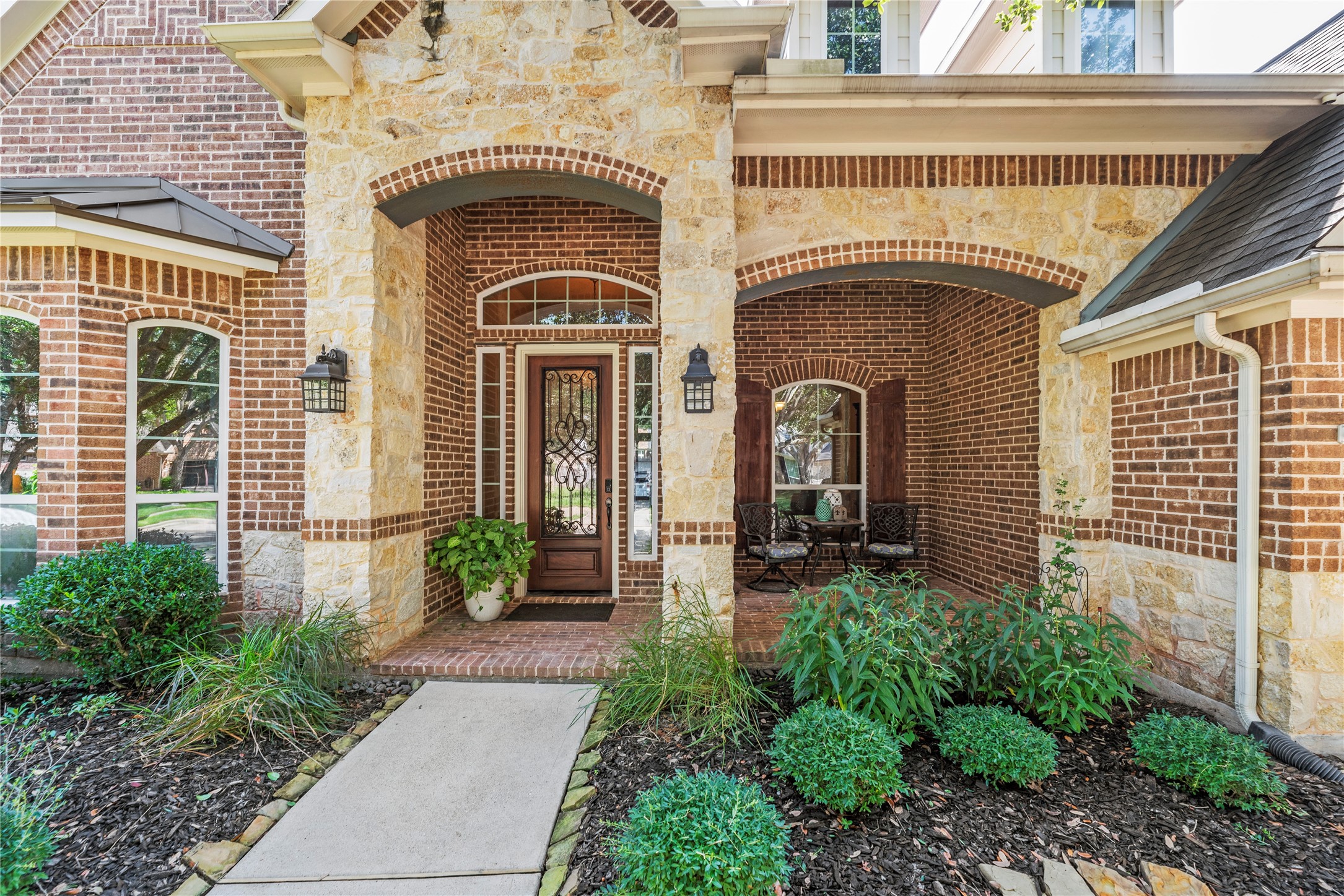8623 Crescent Spur Drive