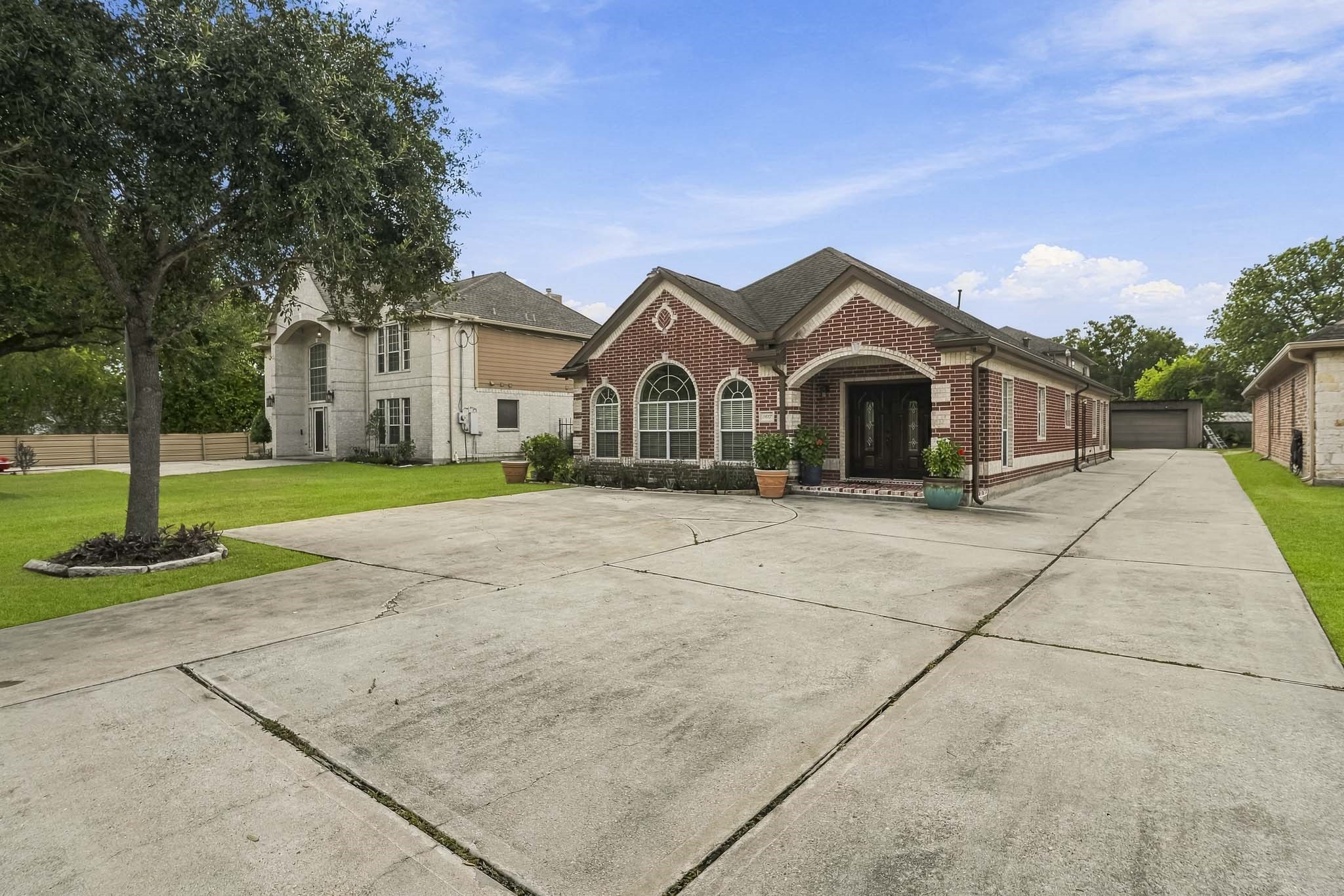 5627 Brookfield Drive