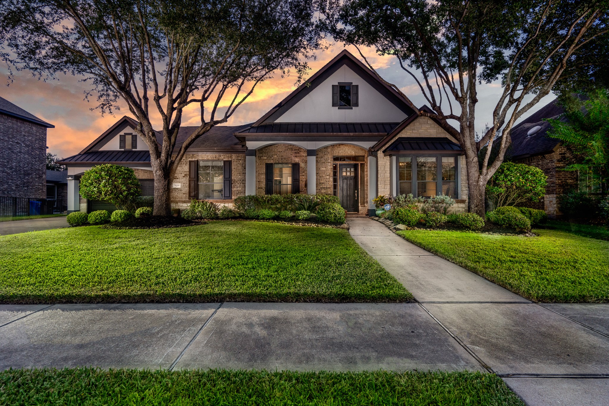 9618 W Pedernales River Drive
