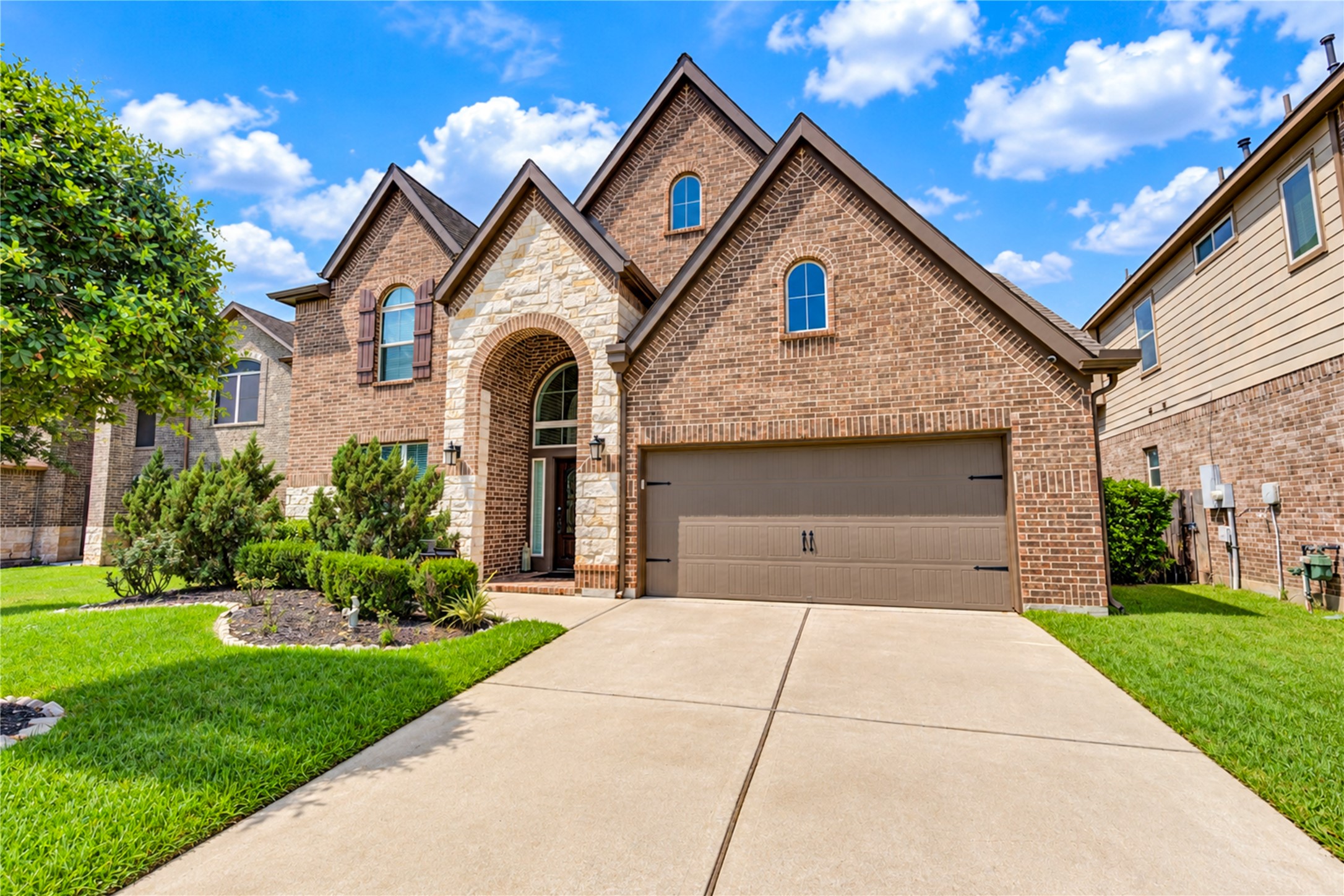 3322 Brampton Island Drive