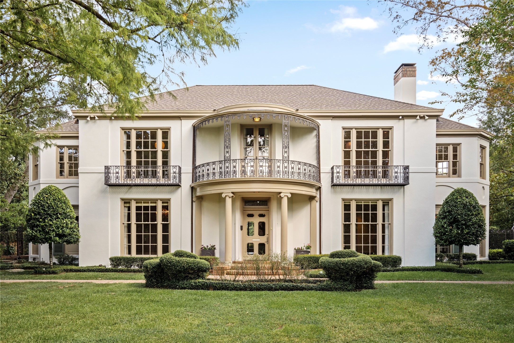 3414 Del Monte Drive