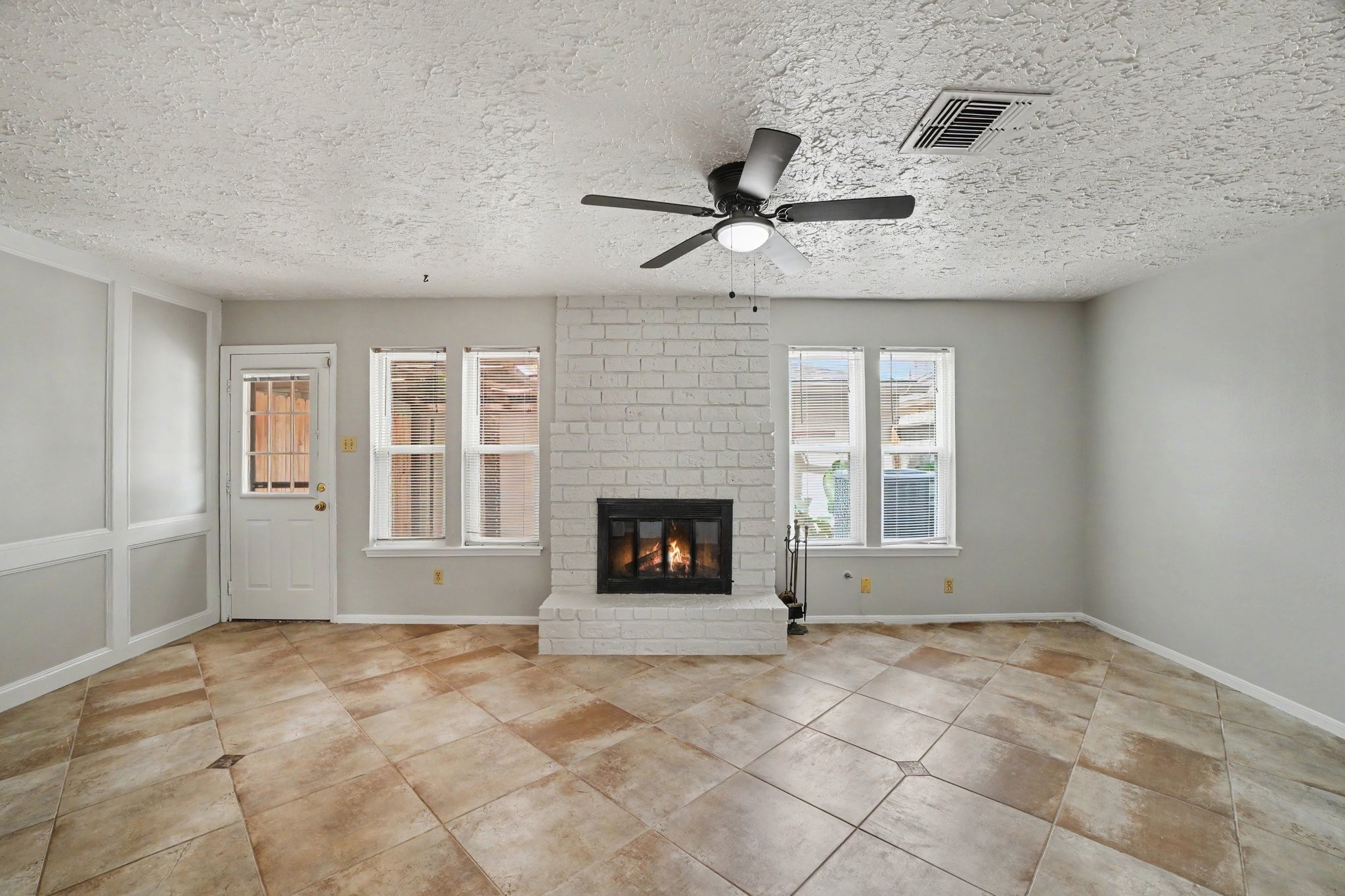 44 Chapparal Court