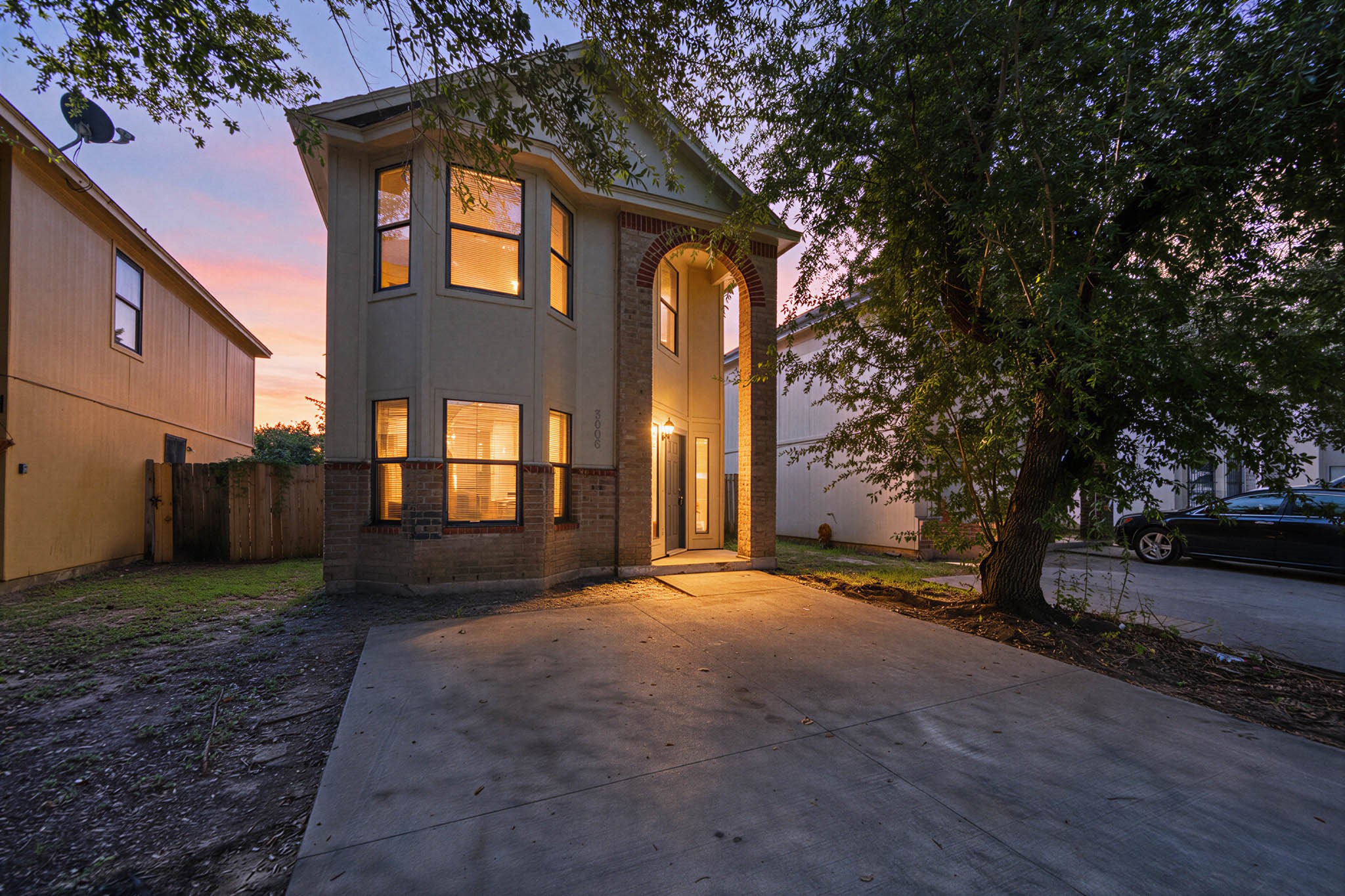 3006 La Estancia Lane