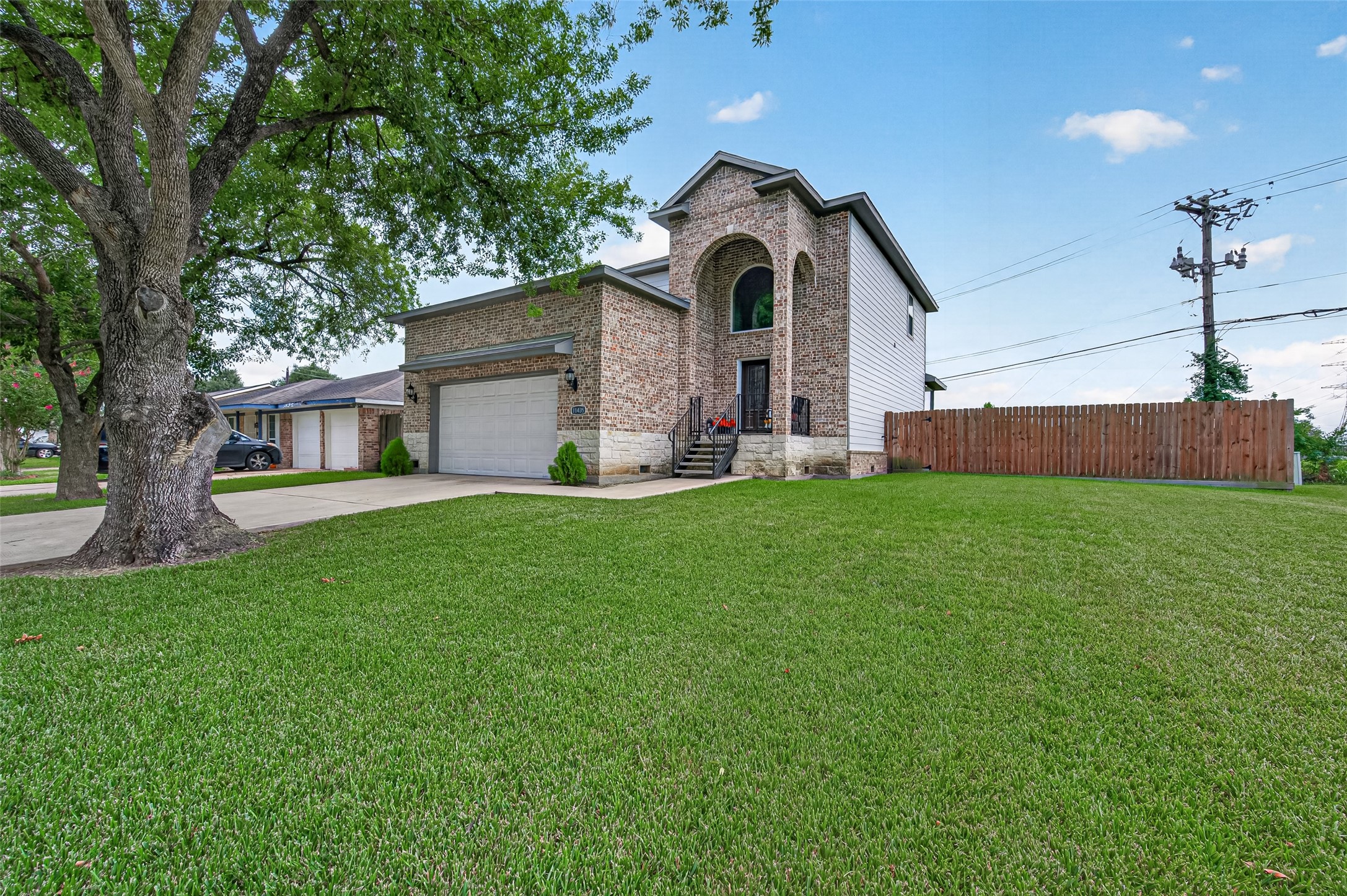 Listing photo 4