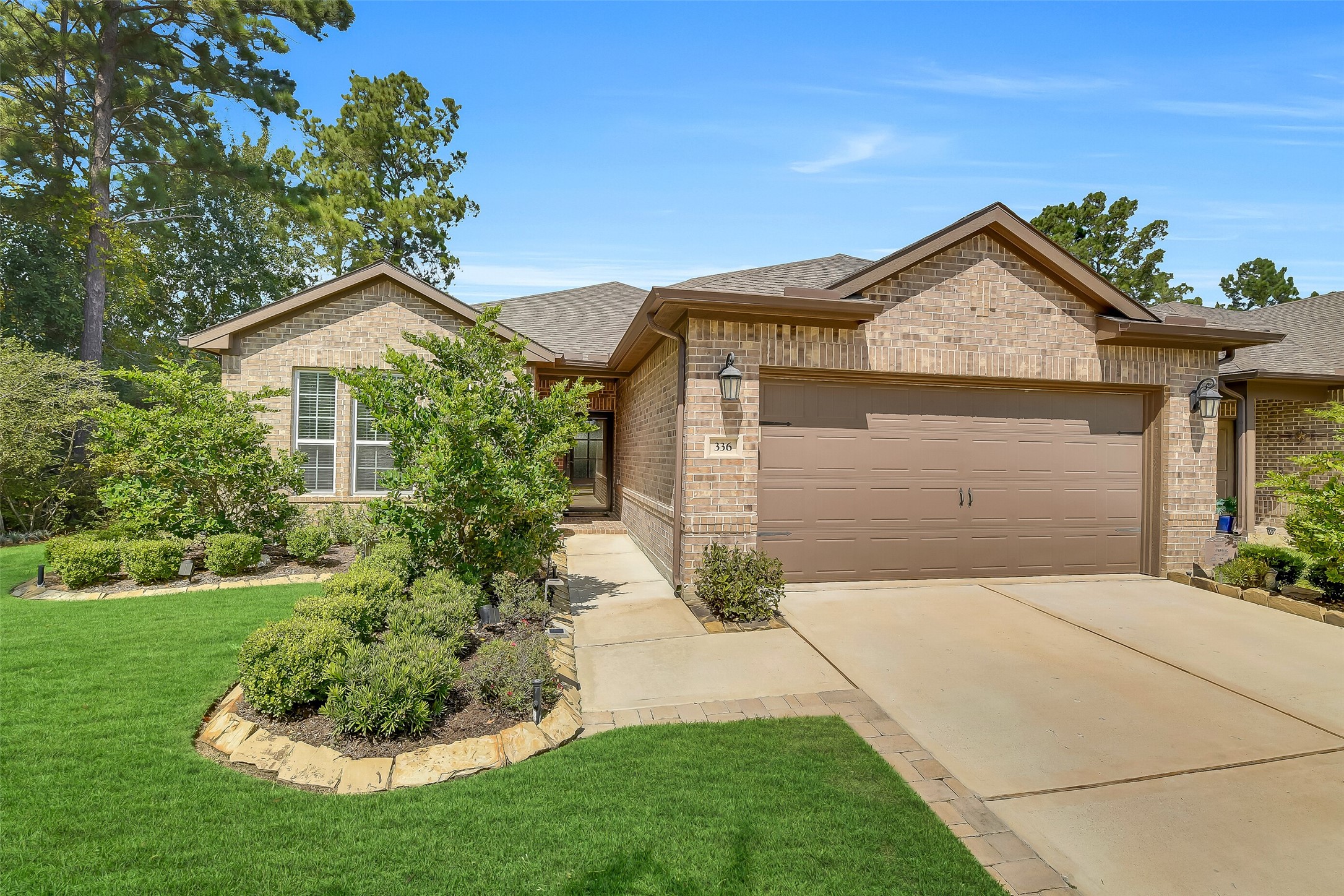 336 N Arrowhead Lane