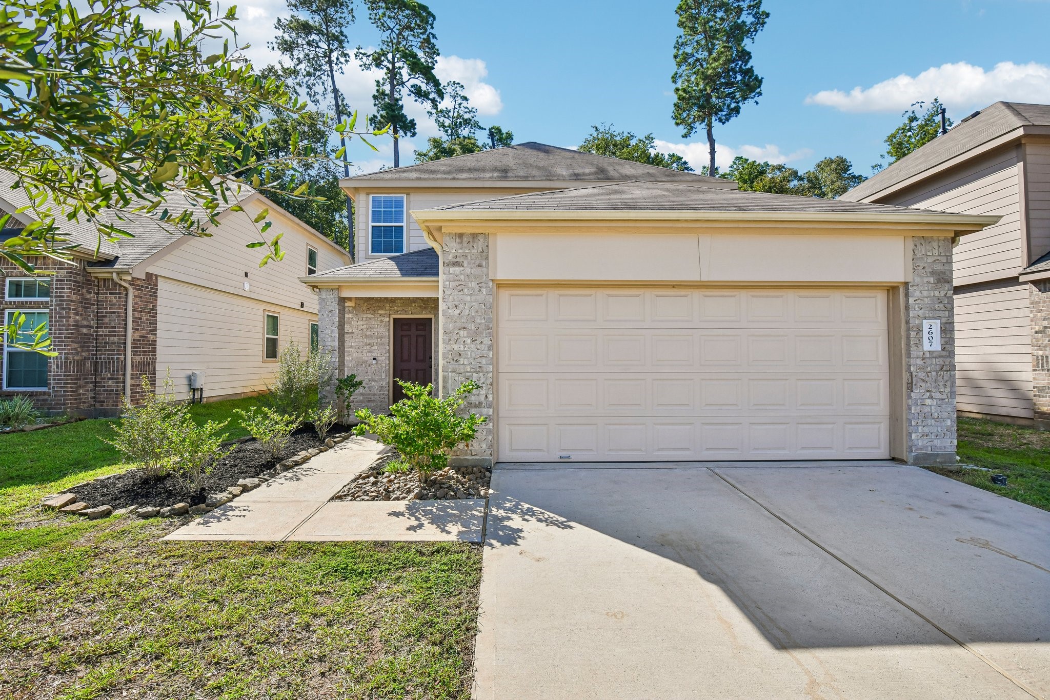2607 Hoffman Lane