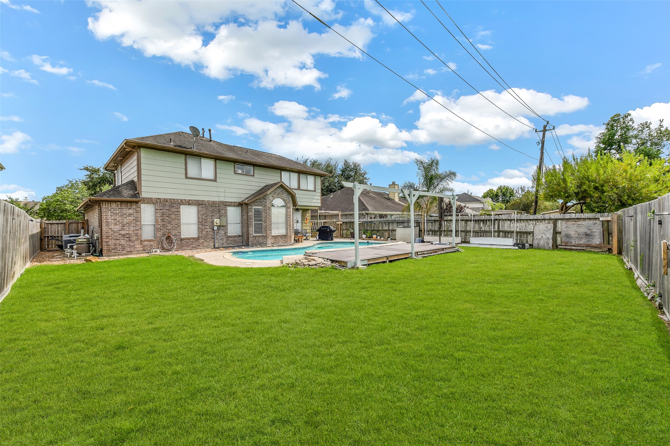 Listing photo 3