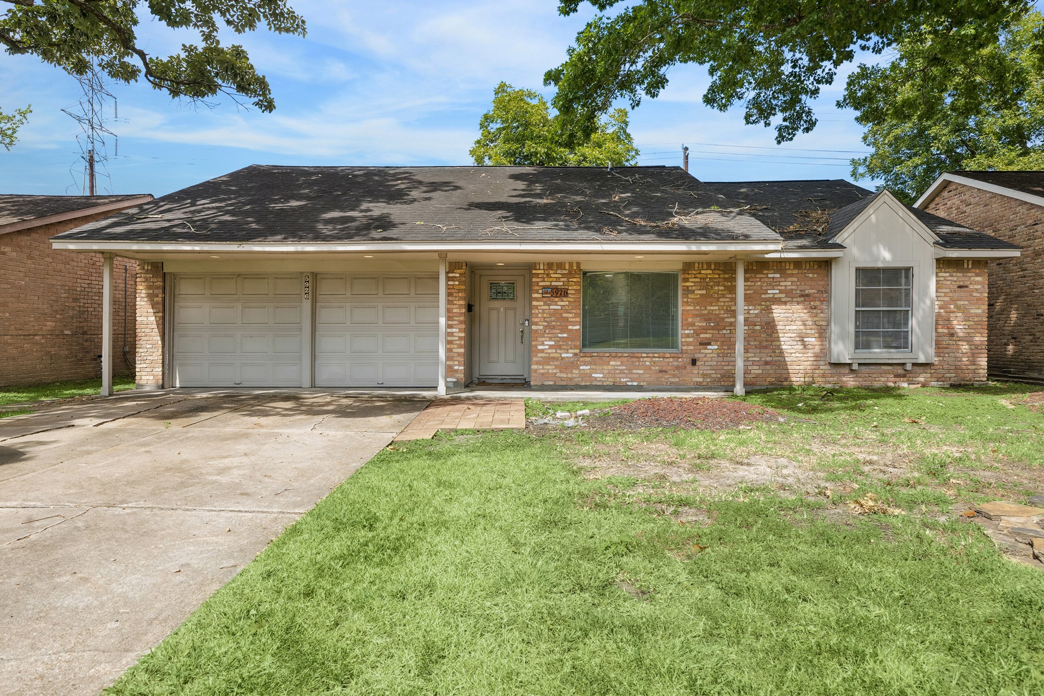 5926 Willowbend Boulevard