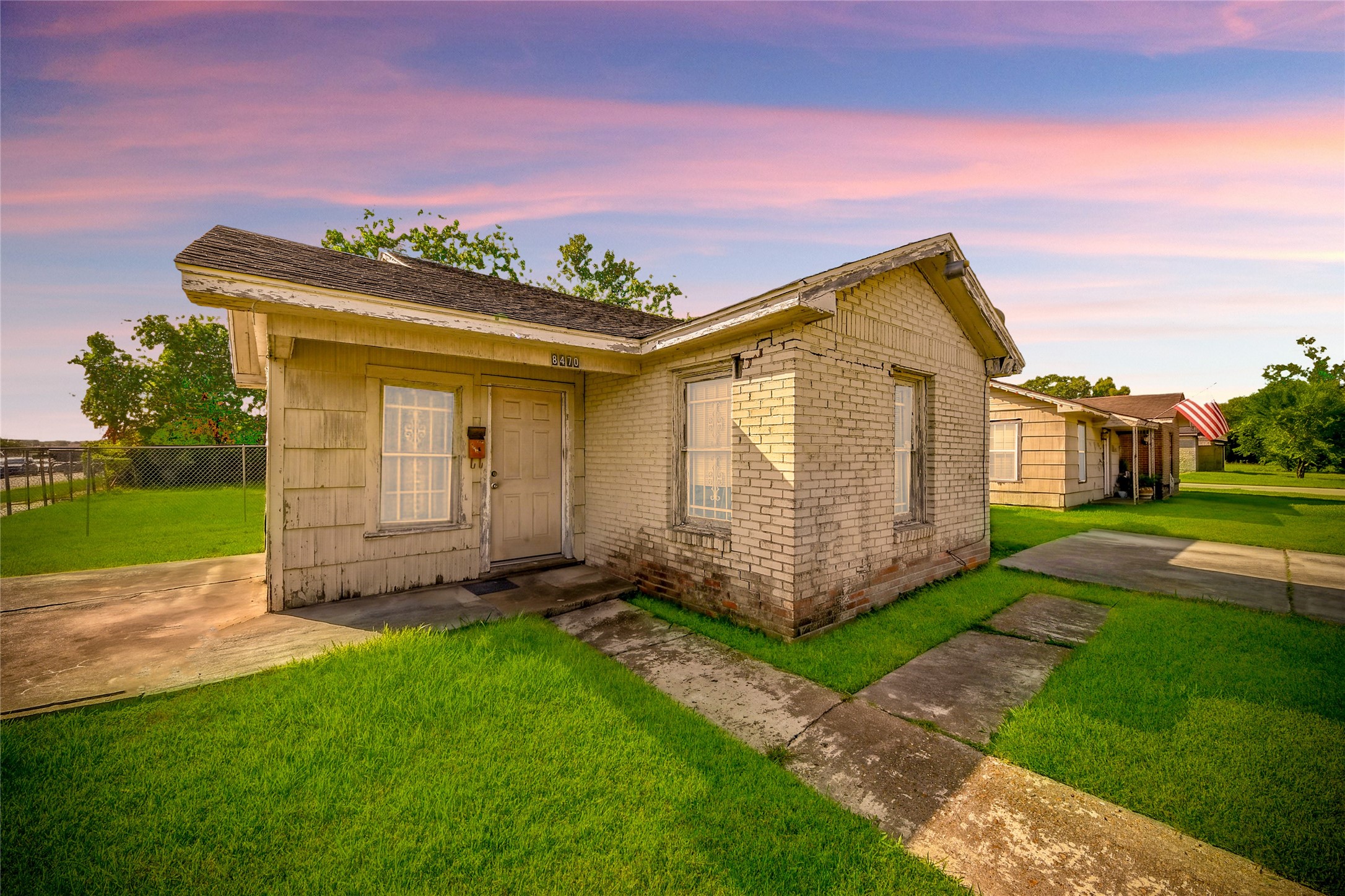 8470 Wier Drive