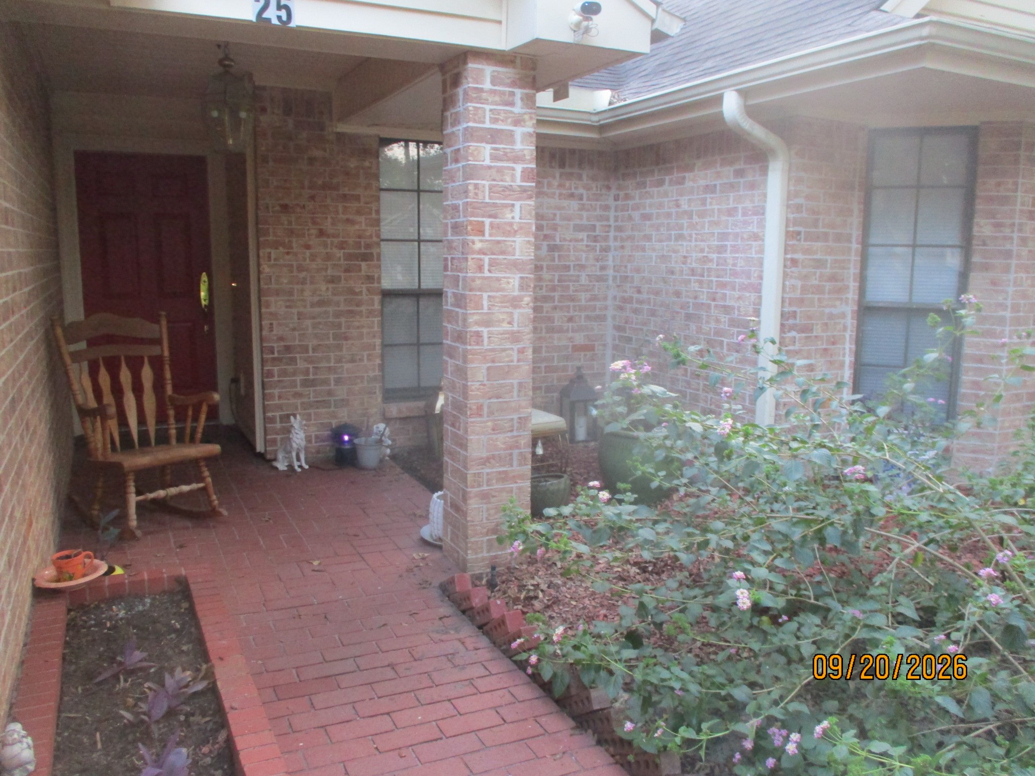 Listing photo 1