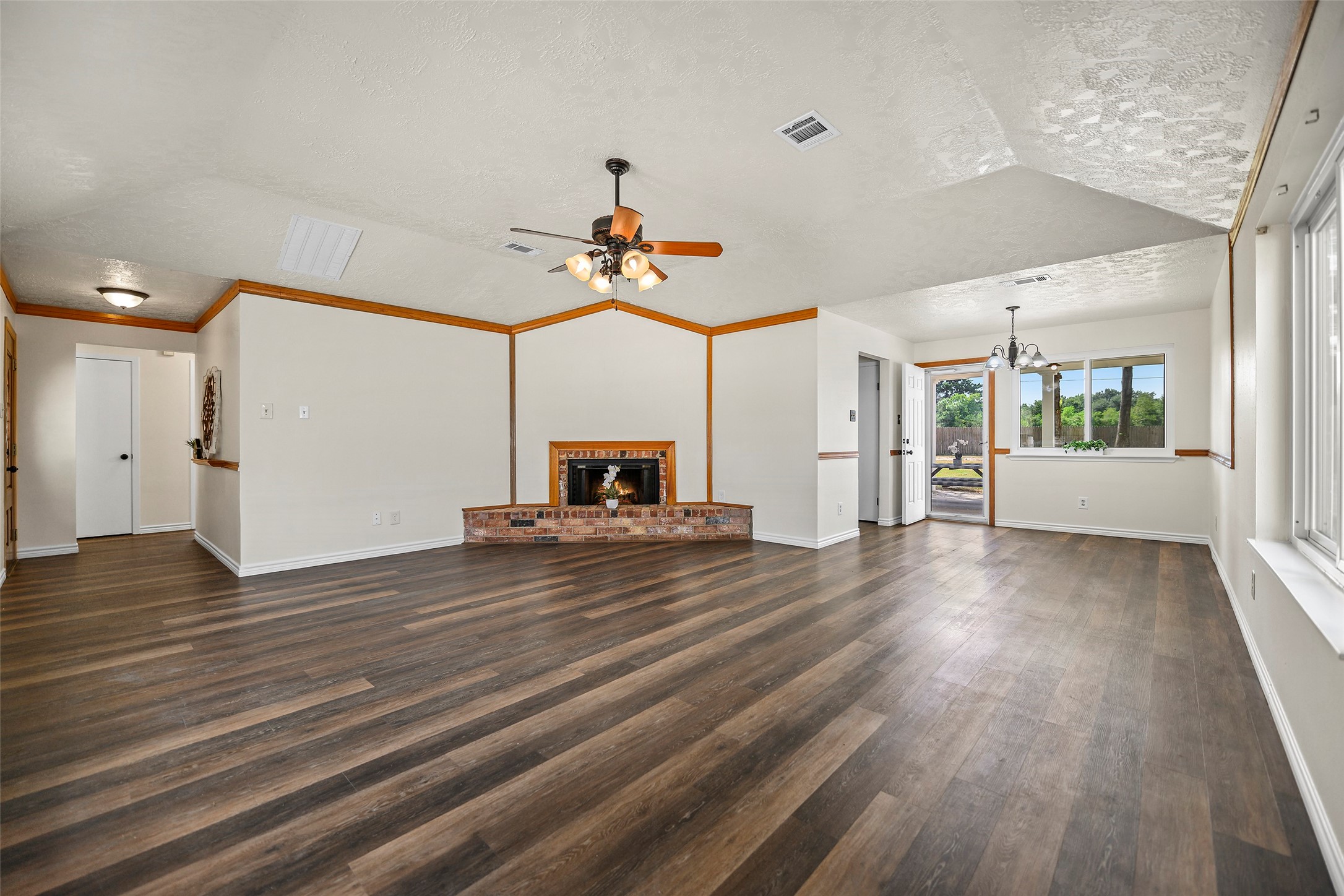 4119 Bridgeland Lane