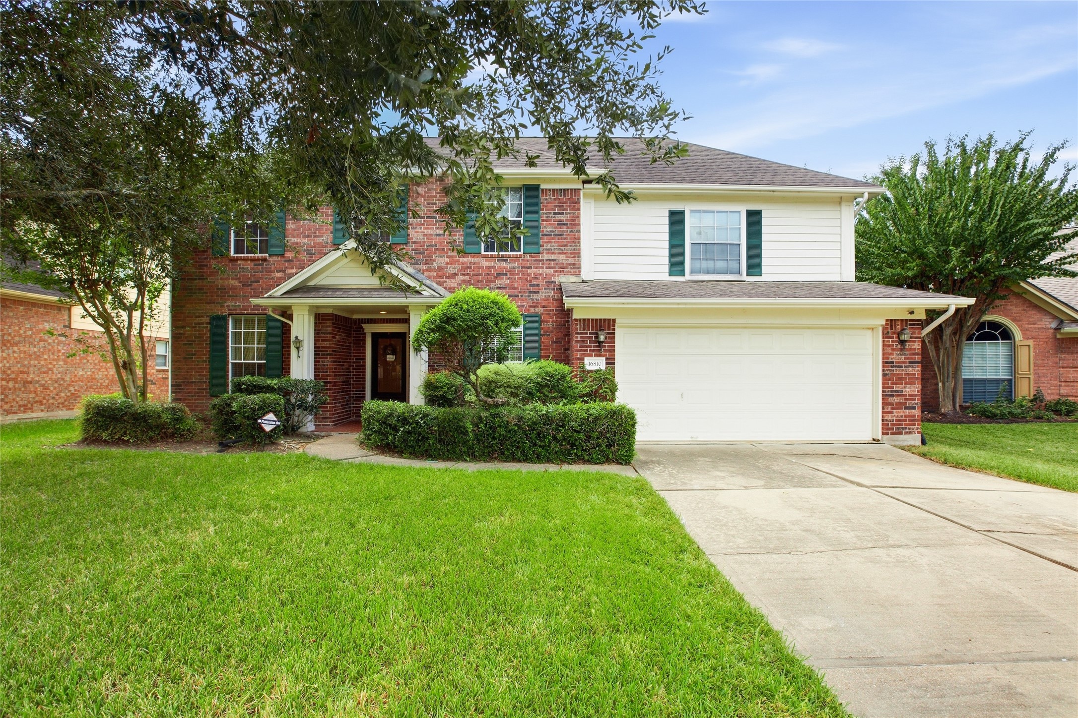 Listing photo 2
