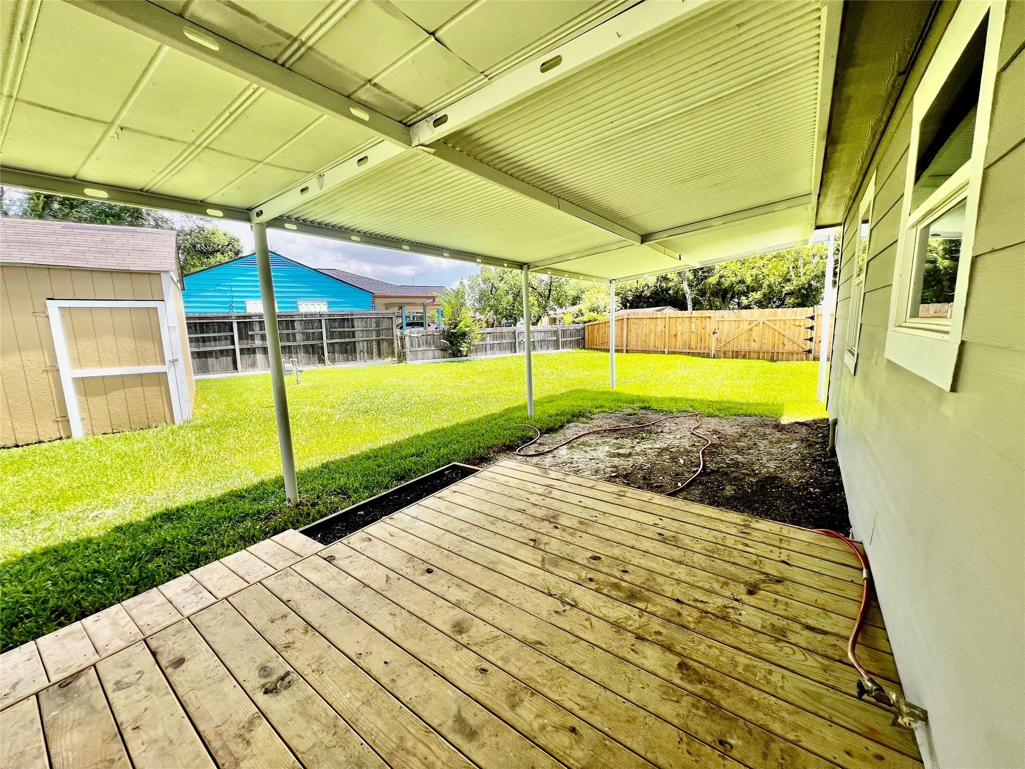 Listing photo 4