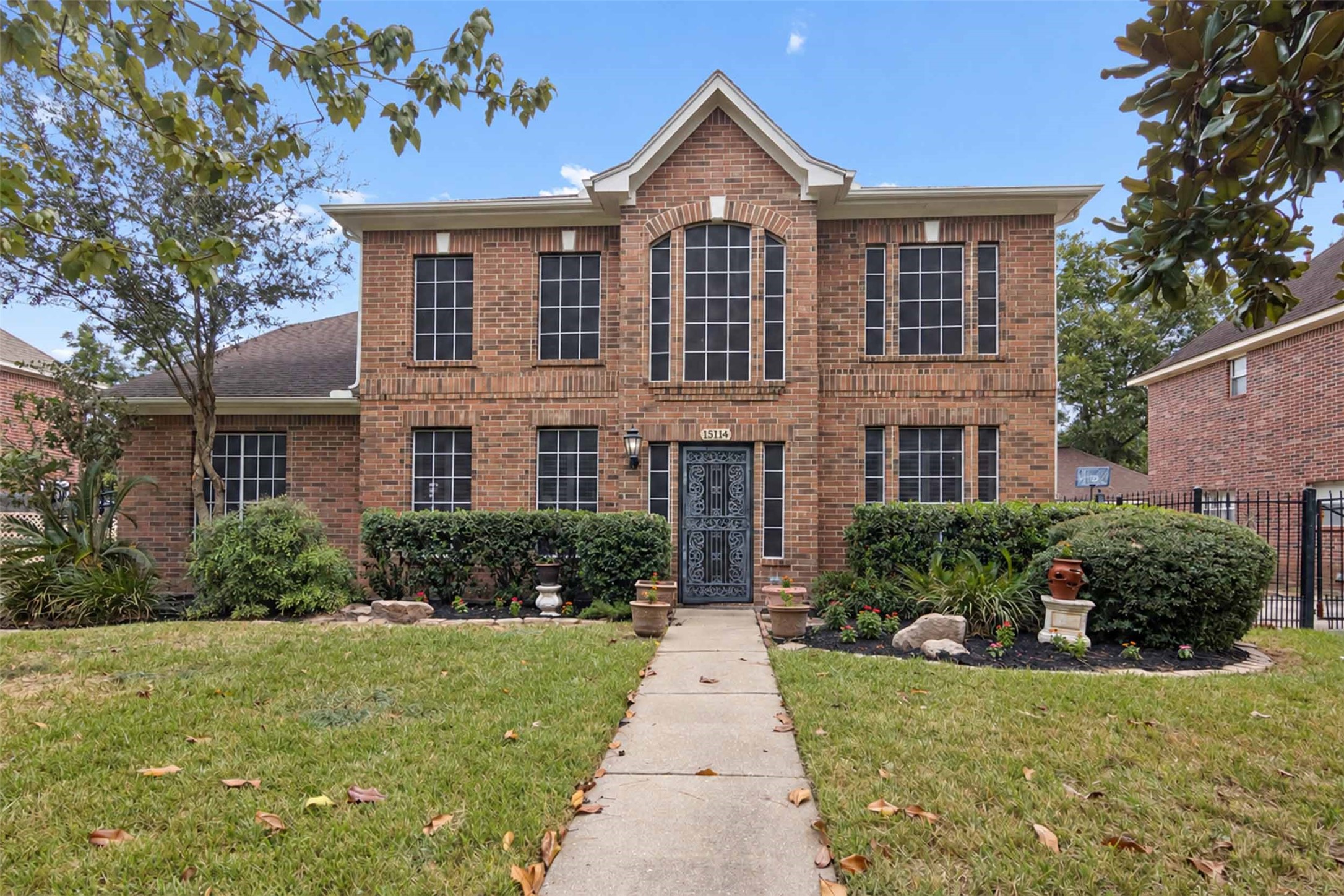 Listing photo 3